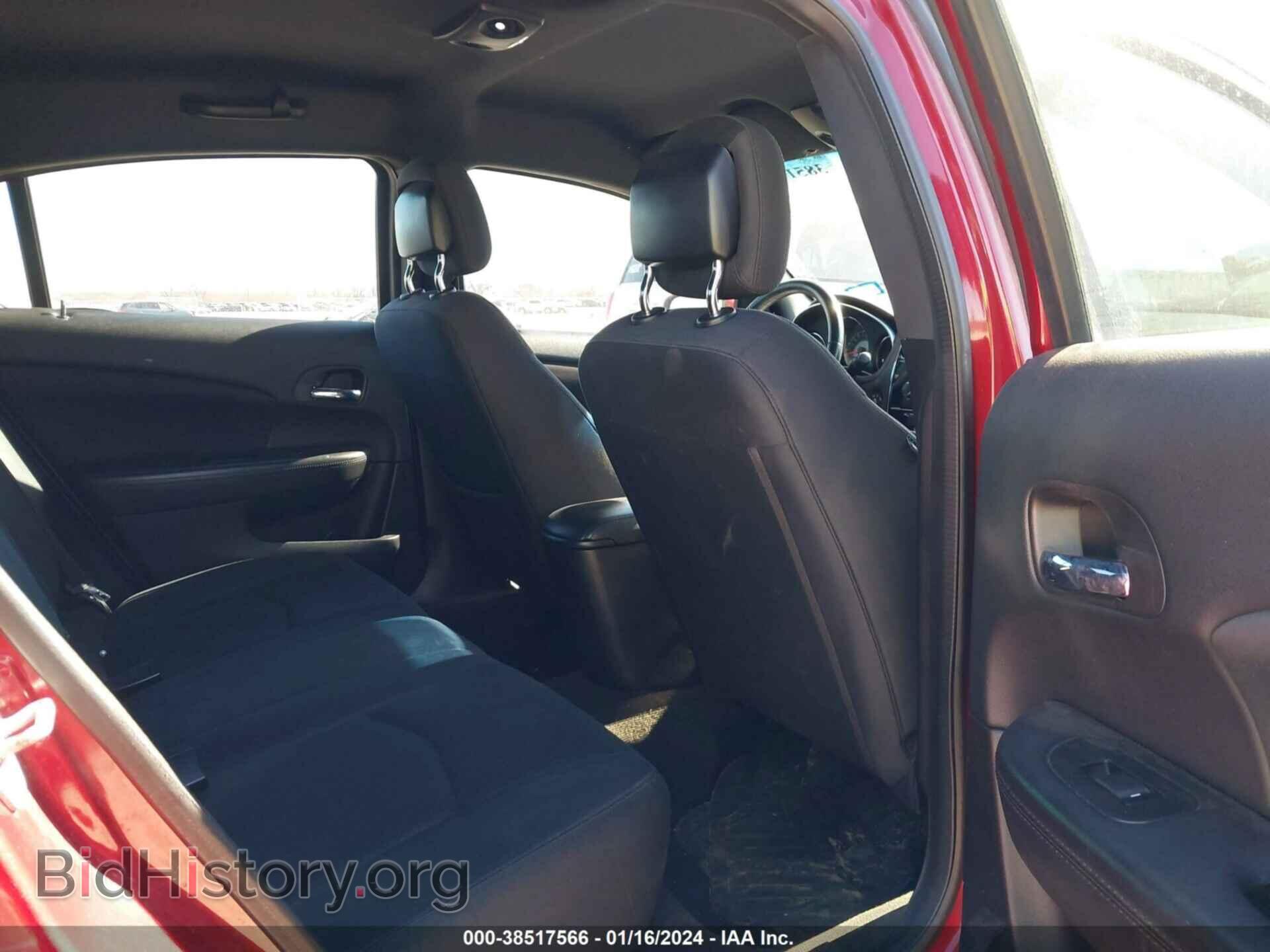 2014 CHRYSLER 200 - VIN: 1C3CCBBB2EN171667 - Фото 8