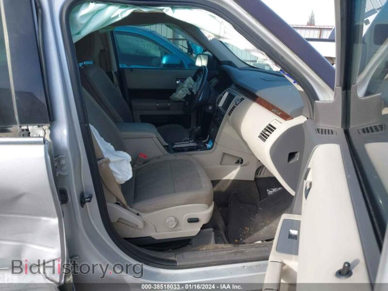 2011 Ford FLEX (VIN 2FMHK6CC4BBD20098) — фото 5 из 11