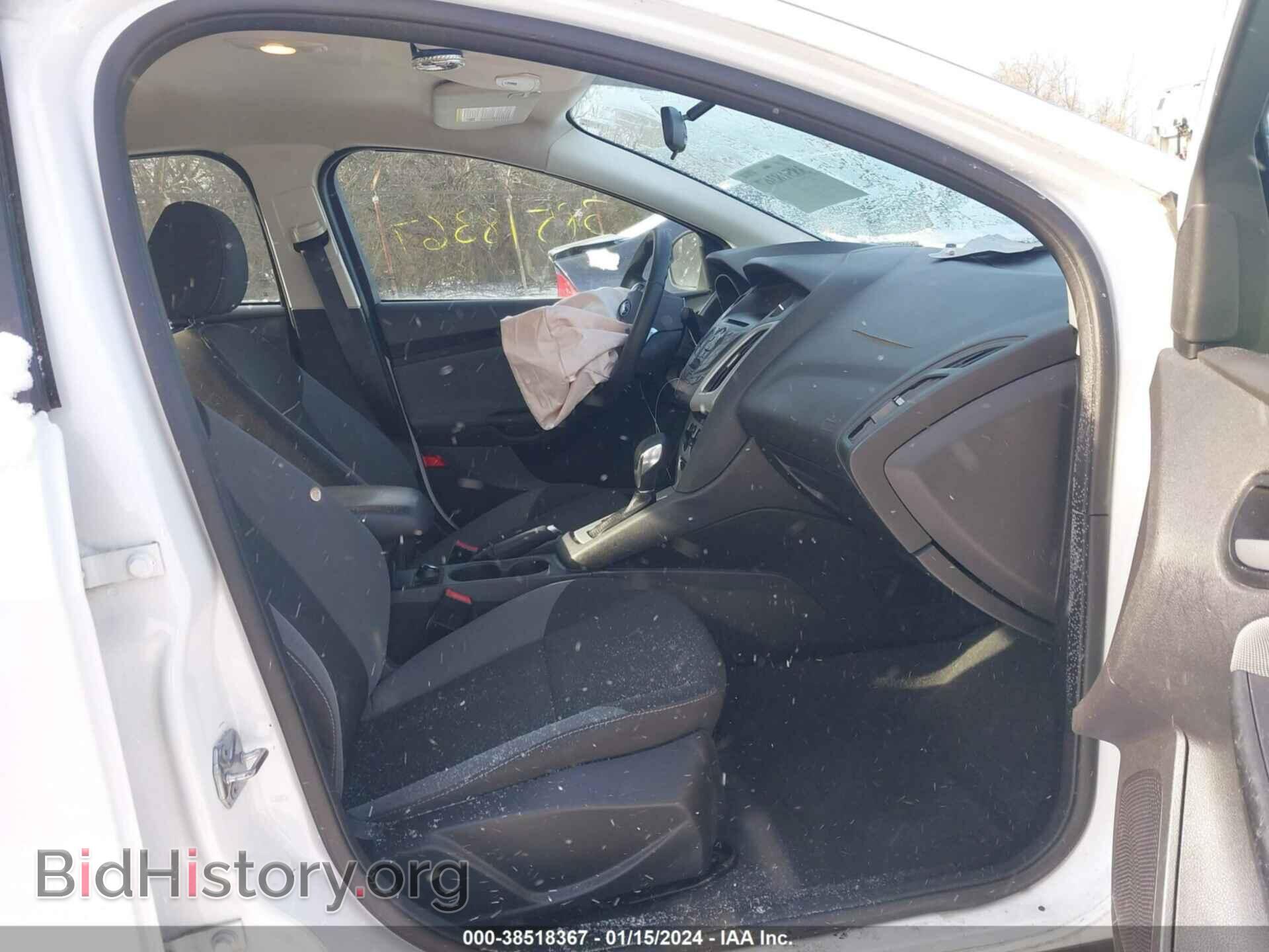 2014 FORD FOCUS - VIN: 1FADP3F22EL370689 - Photo 5