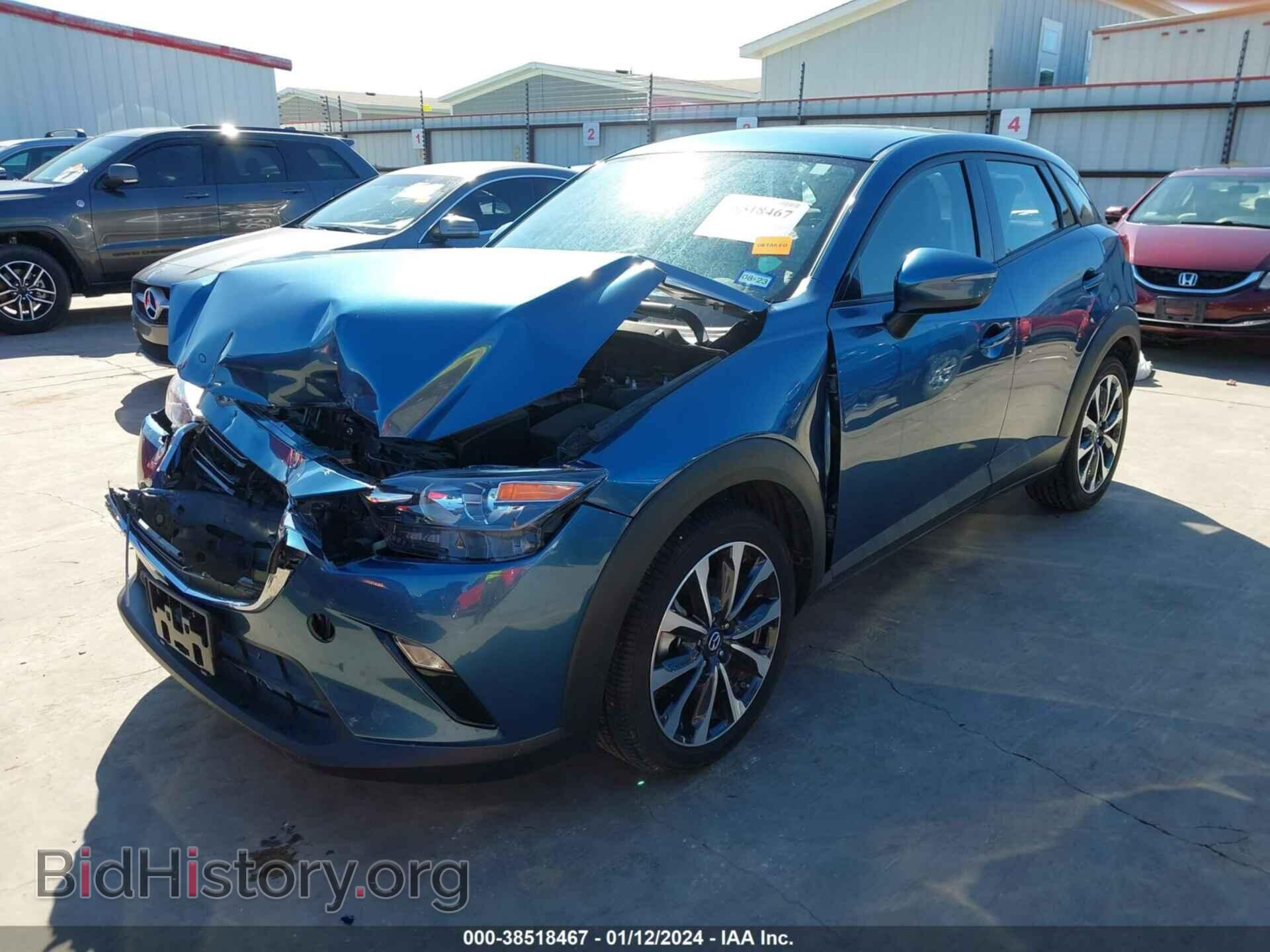 2019 MAZDA CX-3 - VIN: JM1DKDC75K1452177 - Фото 2