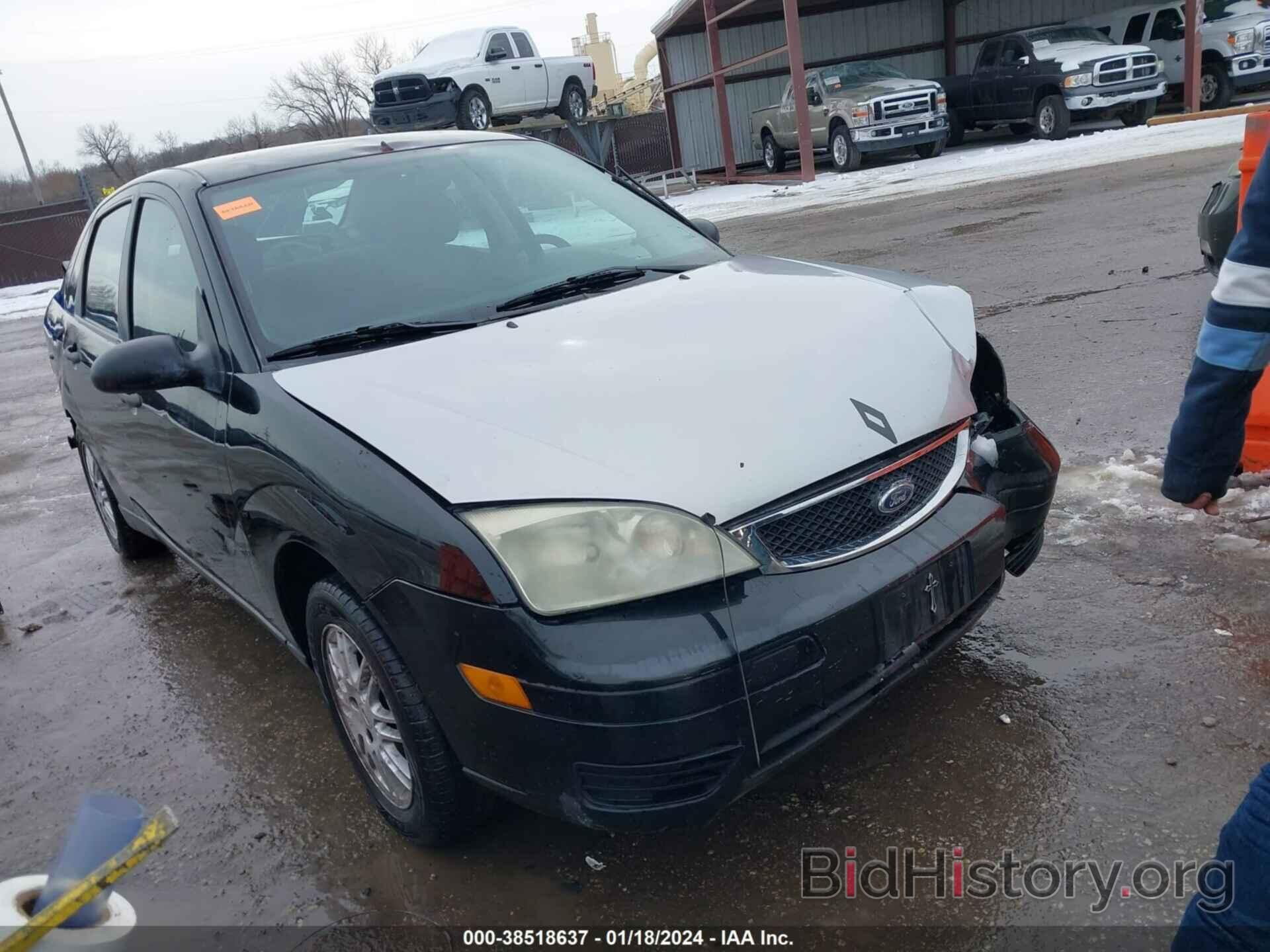 Photo 1FAFP34N67W314939 - FORD FOCUS 2007