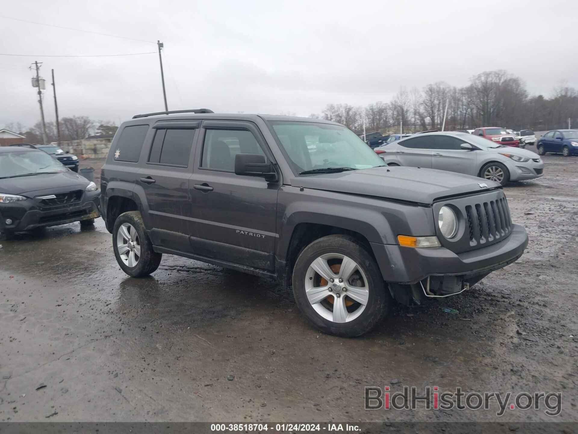 Photo 1C4NJRBB6HD194995 - JEEP PATRIOT 2017