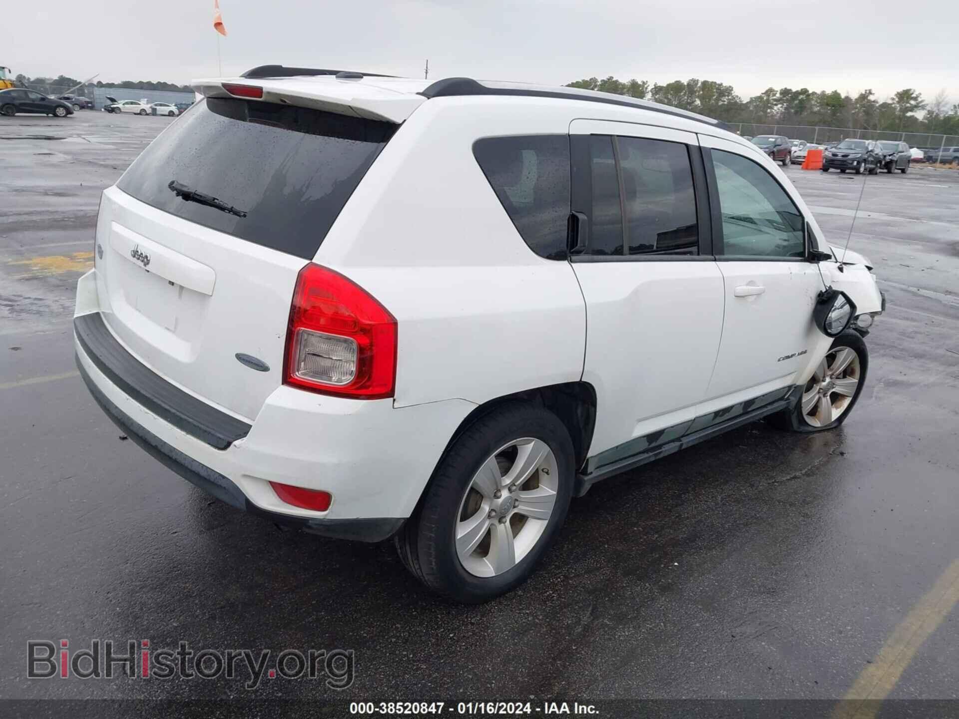 2011 JEEP COMPASS - VIN: 1J4NT1FA4BD246588 - Фото 4