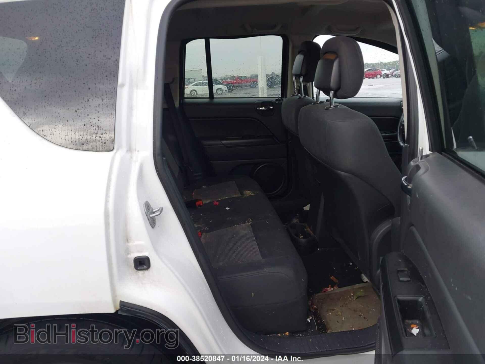 2011 JEEP COMPASS - VIN: 1J4NT1FA4BD246588 - Фото 8