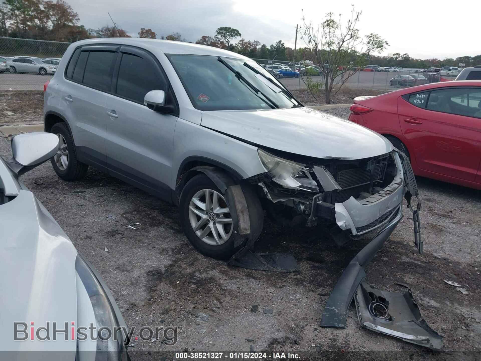 Photo WVGAV7AX6BW538420 - VOLKSWAGEN TIGUAN 2011
