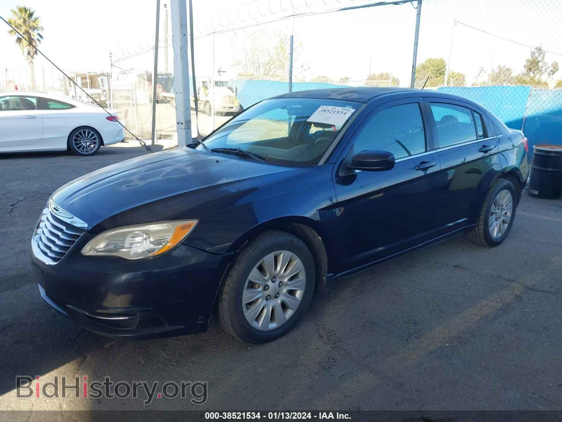 2012 CHRYSLER 200 - VIN: 1C3CCBAB8CN192005 - Фото 2