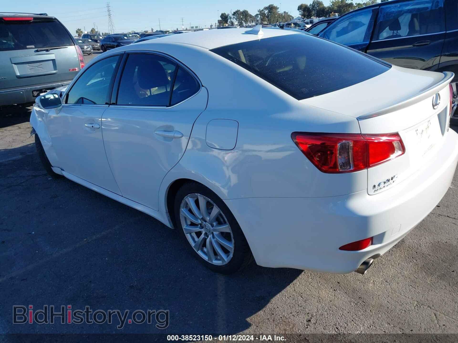 2012 LEXUS IS 250 - VIN: JTHBF5C29C5177637 - Фото 3