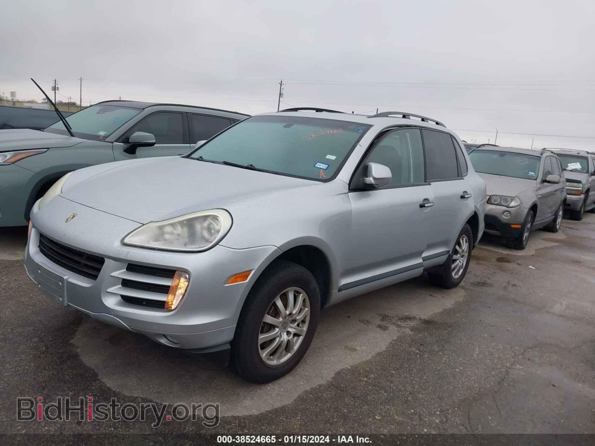 2010 PORSCHE CAYENNE - VIN: WP1AA2AP0ALA04220 - Фото 2