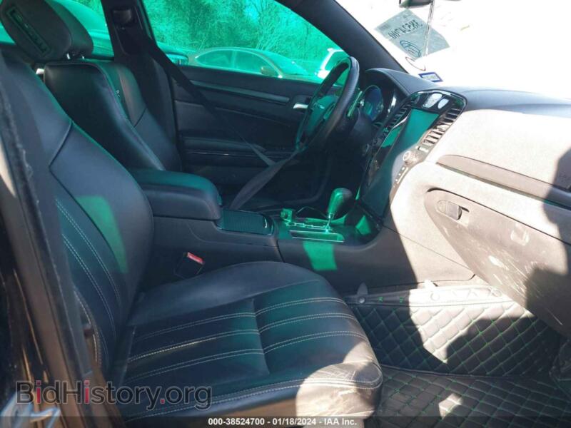 2012 Chrysler 300 (VIN 2C3CCADT0CH251541) — photo 5 of 10