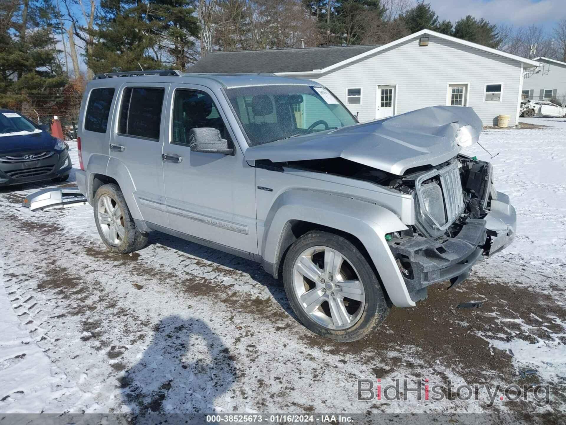 Фотография 1C4PJMFK9CW106783 - JEEP LIBERTY 2012