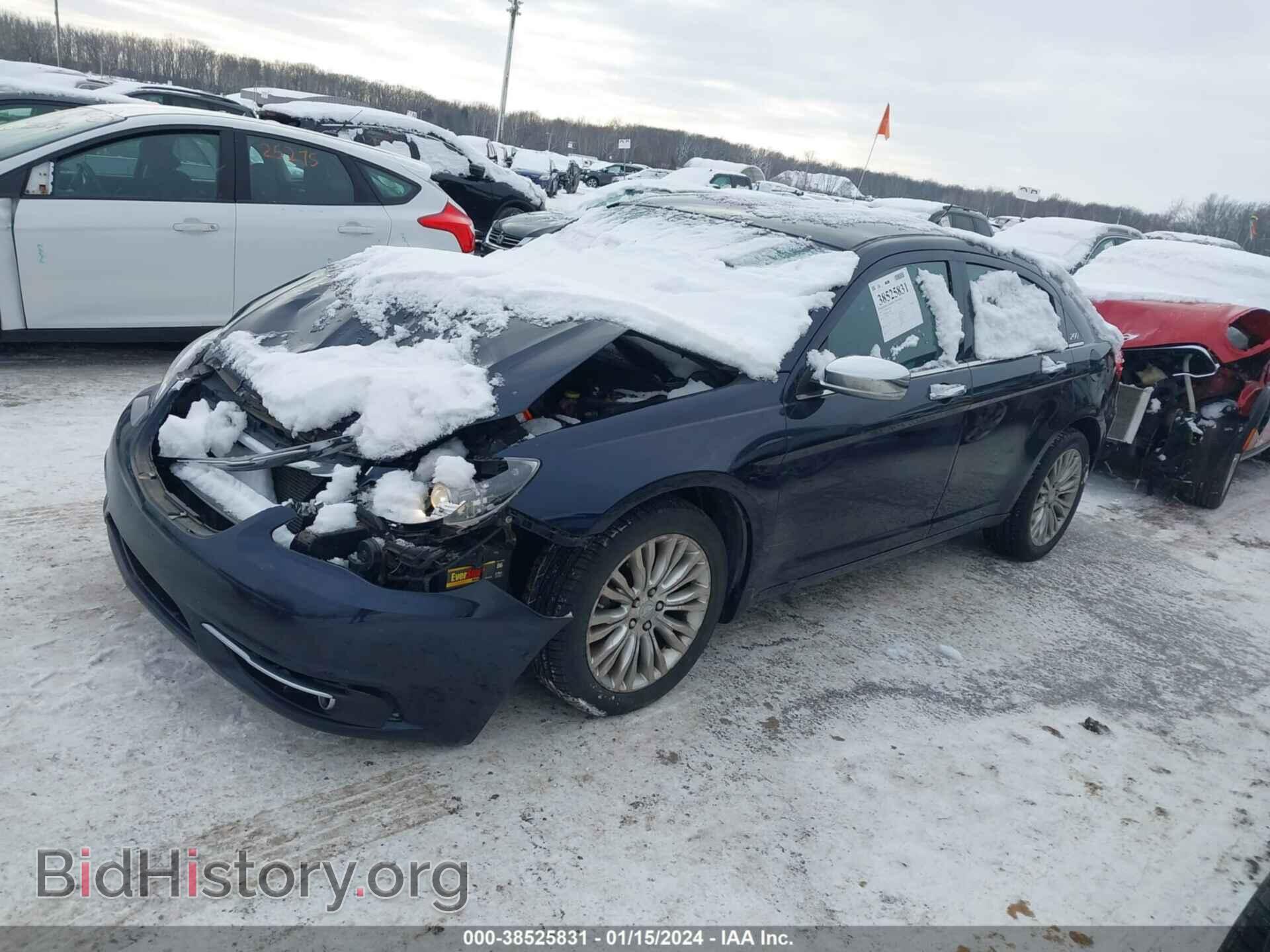2012 CHRYSLER 200 - VIN: 1C3CCBCB1CN236407 - Фото 2