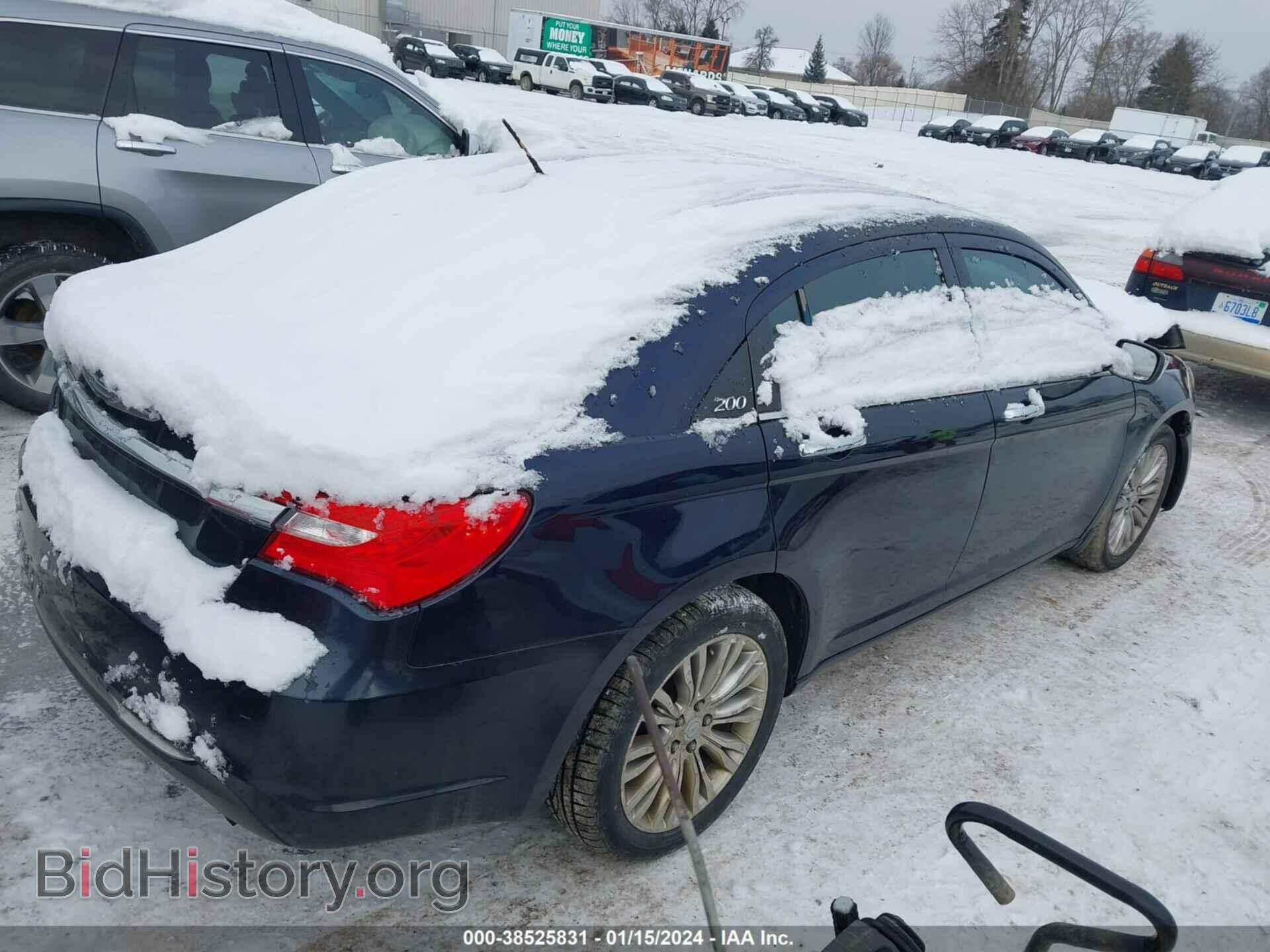 2012 CHRYSLER 200 - VIN: 1C3CCBCB1CN236407 - Фото 4