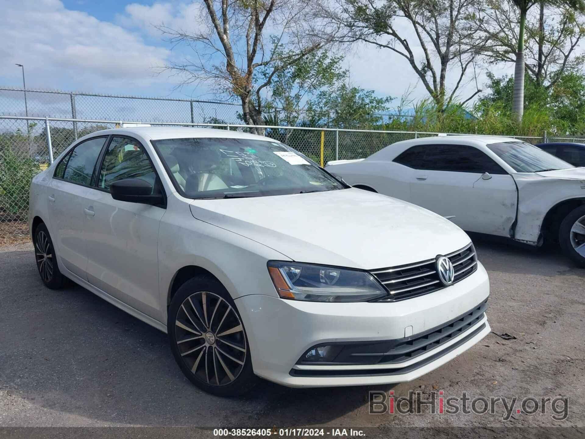 Photo 3VWD17AJ8HM398417 - VOLKSWAGEN JETTA 2017