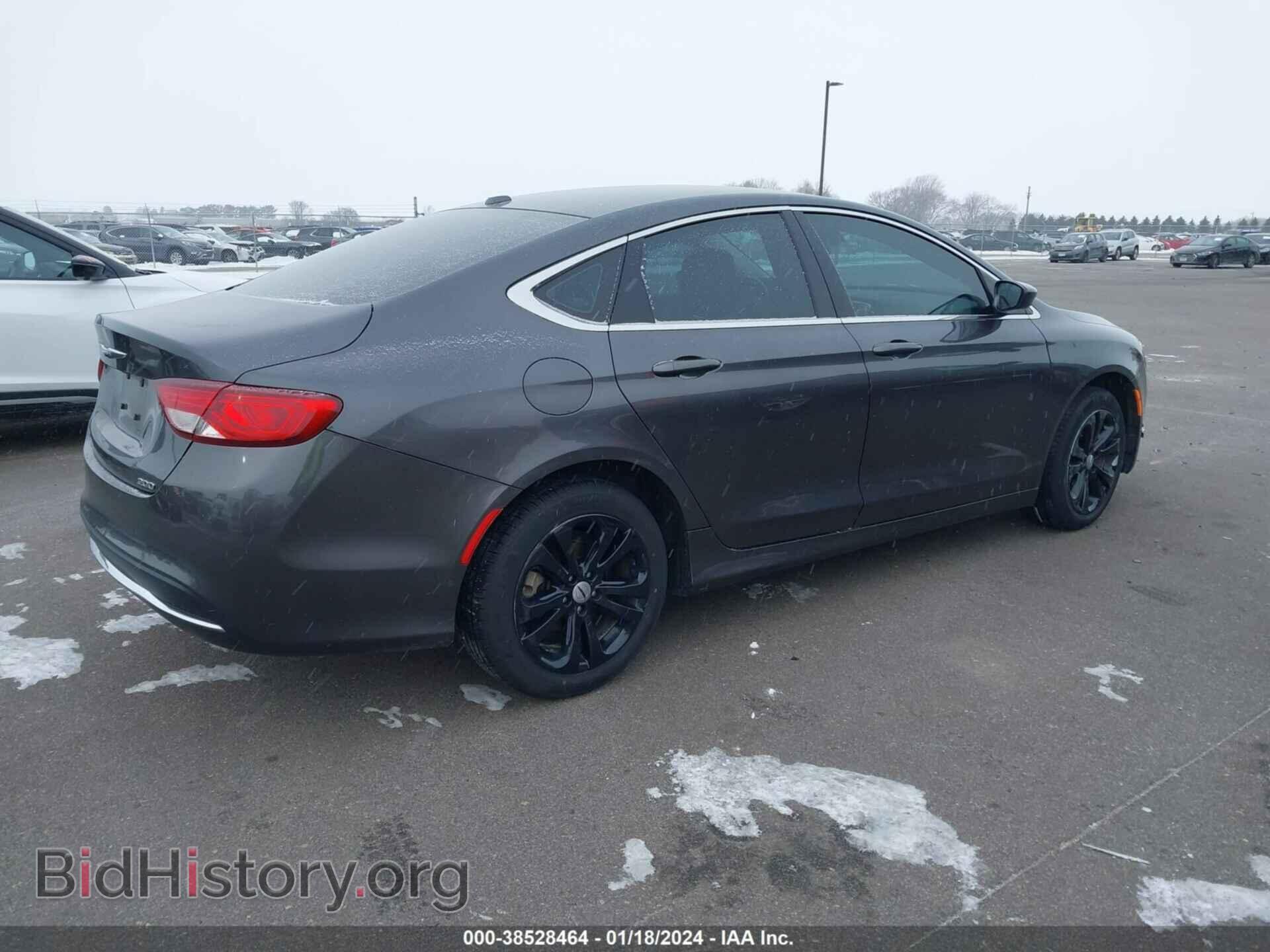 2016 CHRYSLER 200 - VIN: 1C3CCCABXGN105703 - Фото 4
