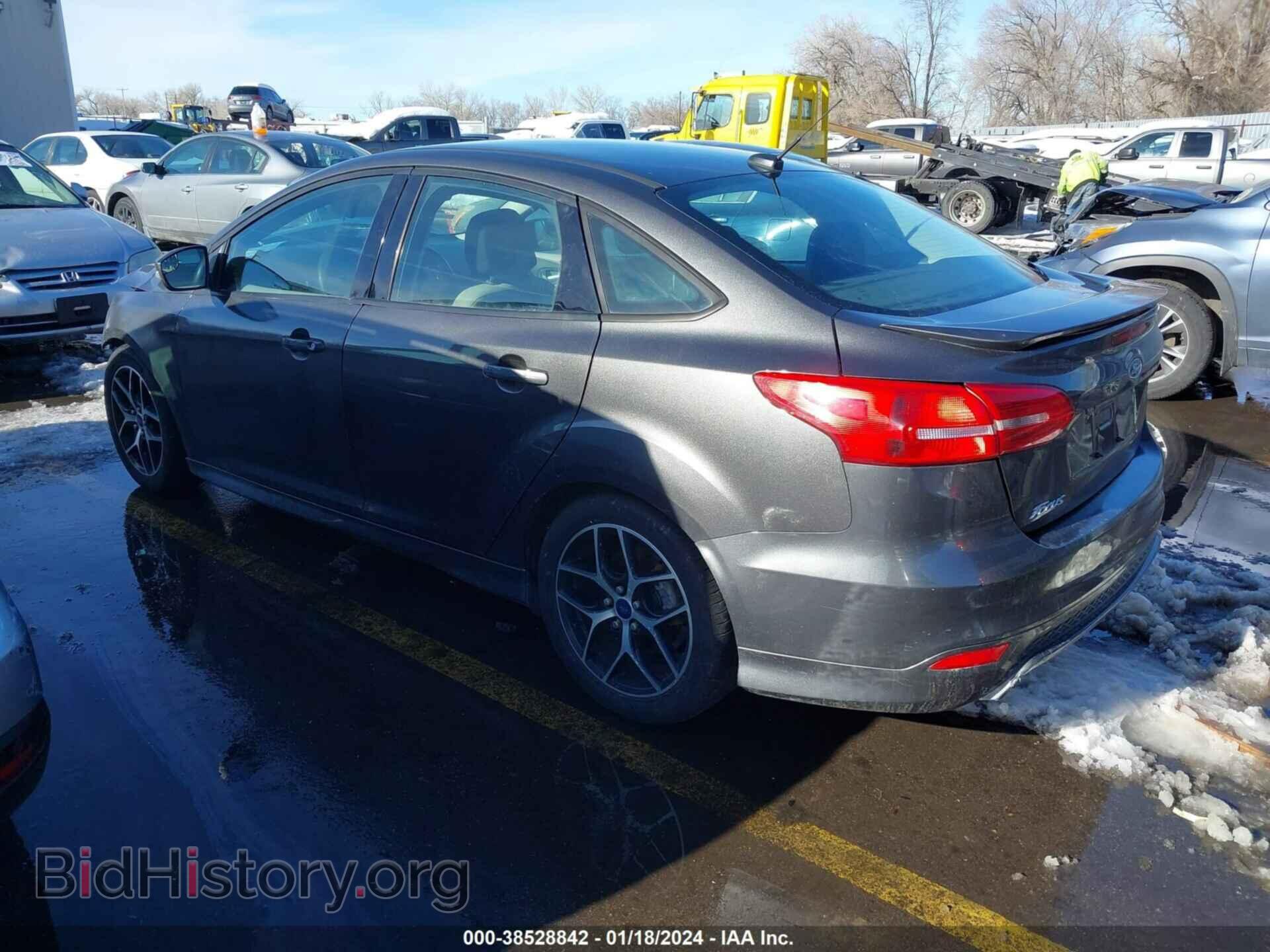 2016 FORD FOCUS - VIN: 1FADP3F26GL209359 - Фото 3