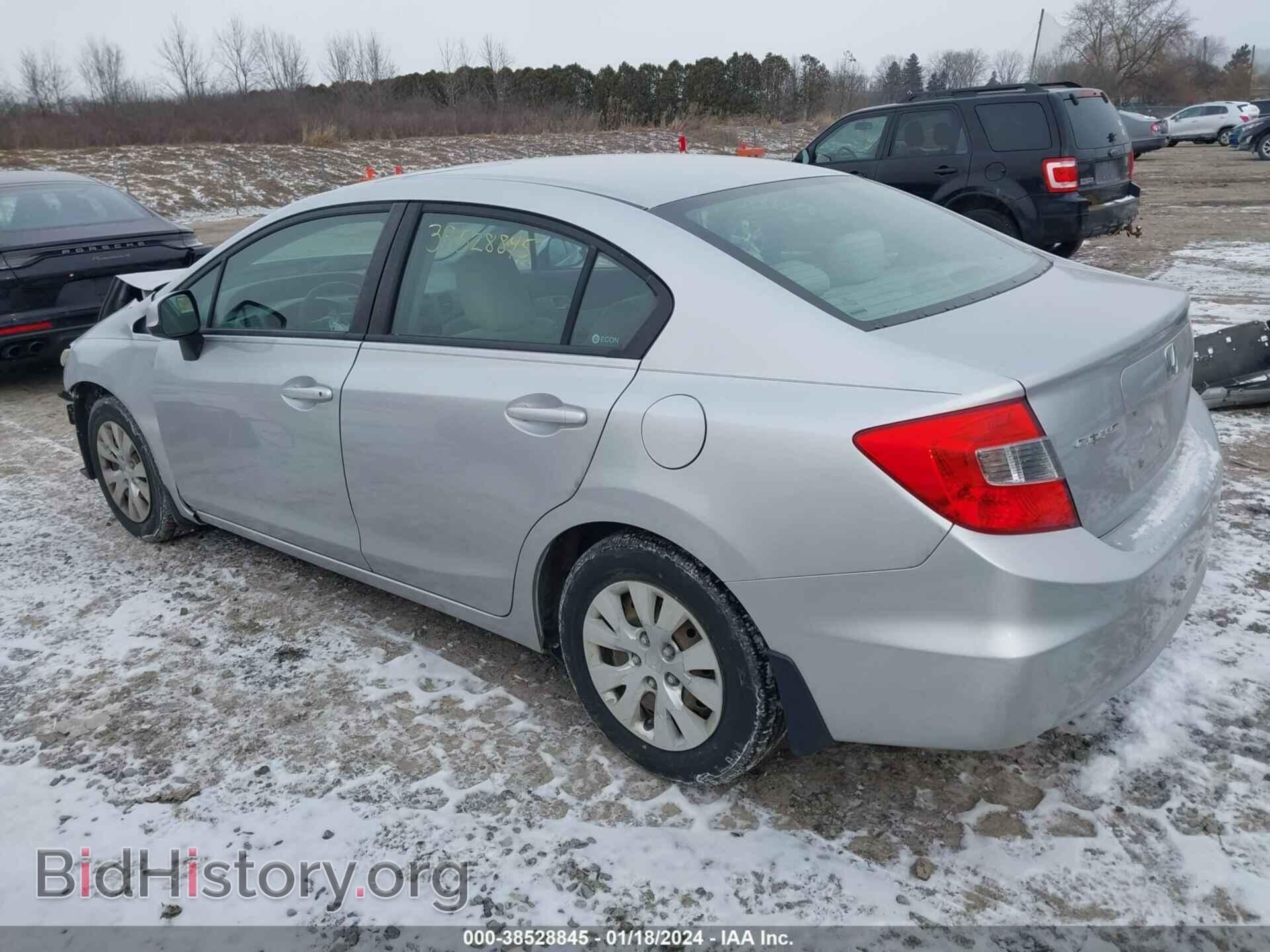 2012 HONDA CIVIC - VIN: 19XFB2F57CE392117 - Фото 3