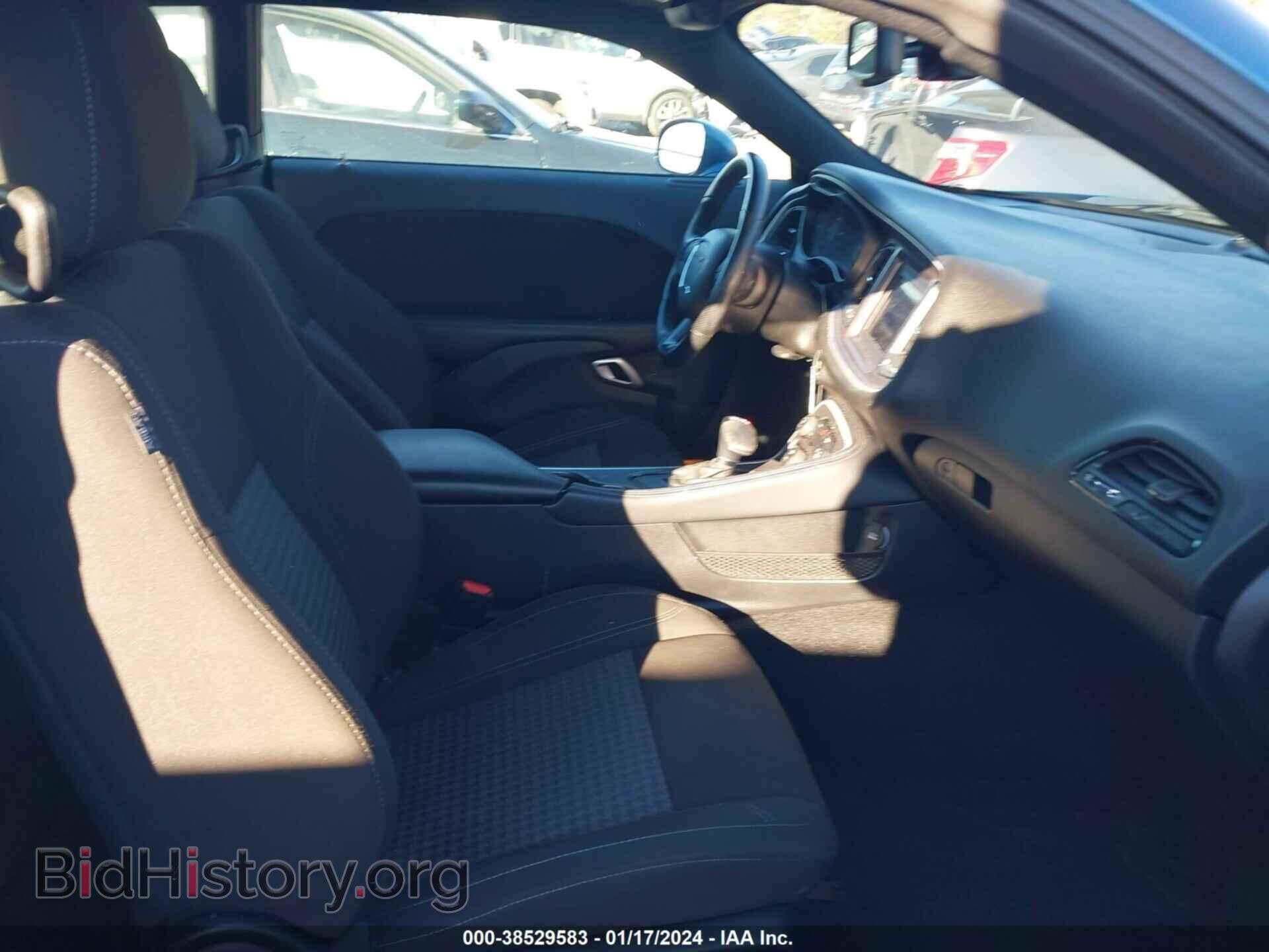 2020 DODGE CHALLENGER - VIN: 2C3CDZAG2LH235618 - Фото 5