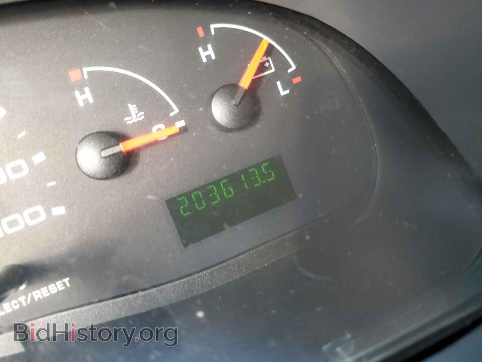 2006 FORD ECONOLINE - VIN: 1FDSE35L16DA12167 - Фото 8