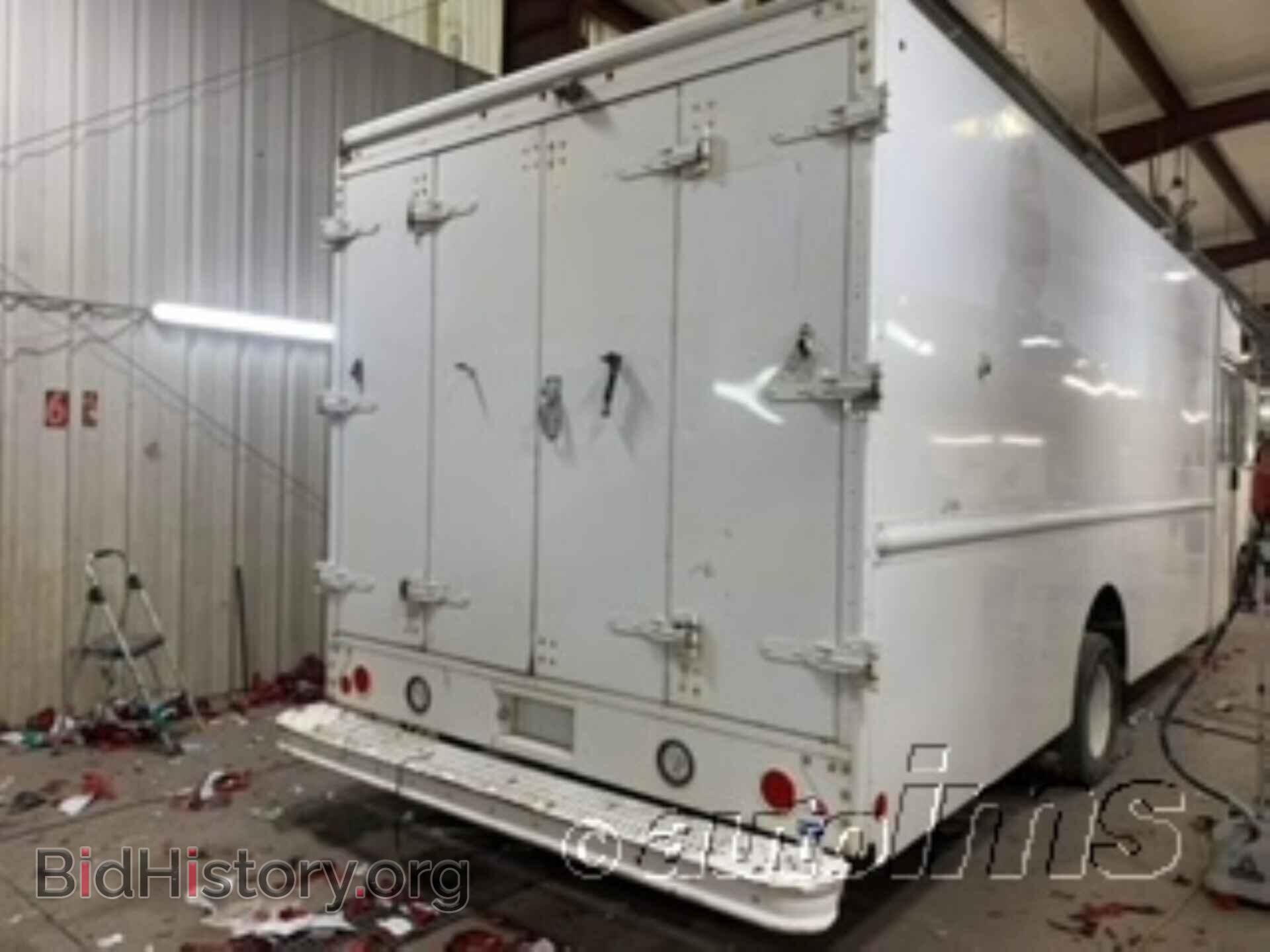2011 FORD ECONOLINE - VIN: 1FC2E3KL6BDA42168 - Фото 10