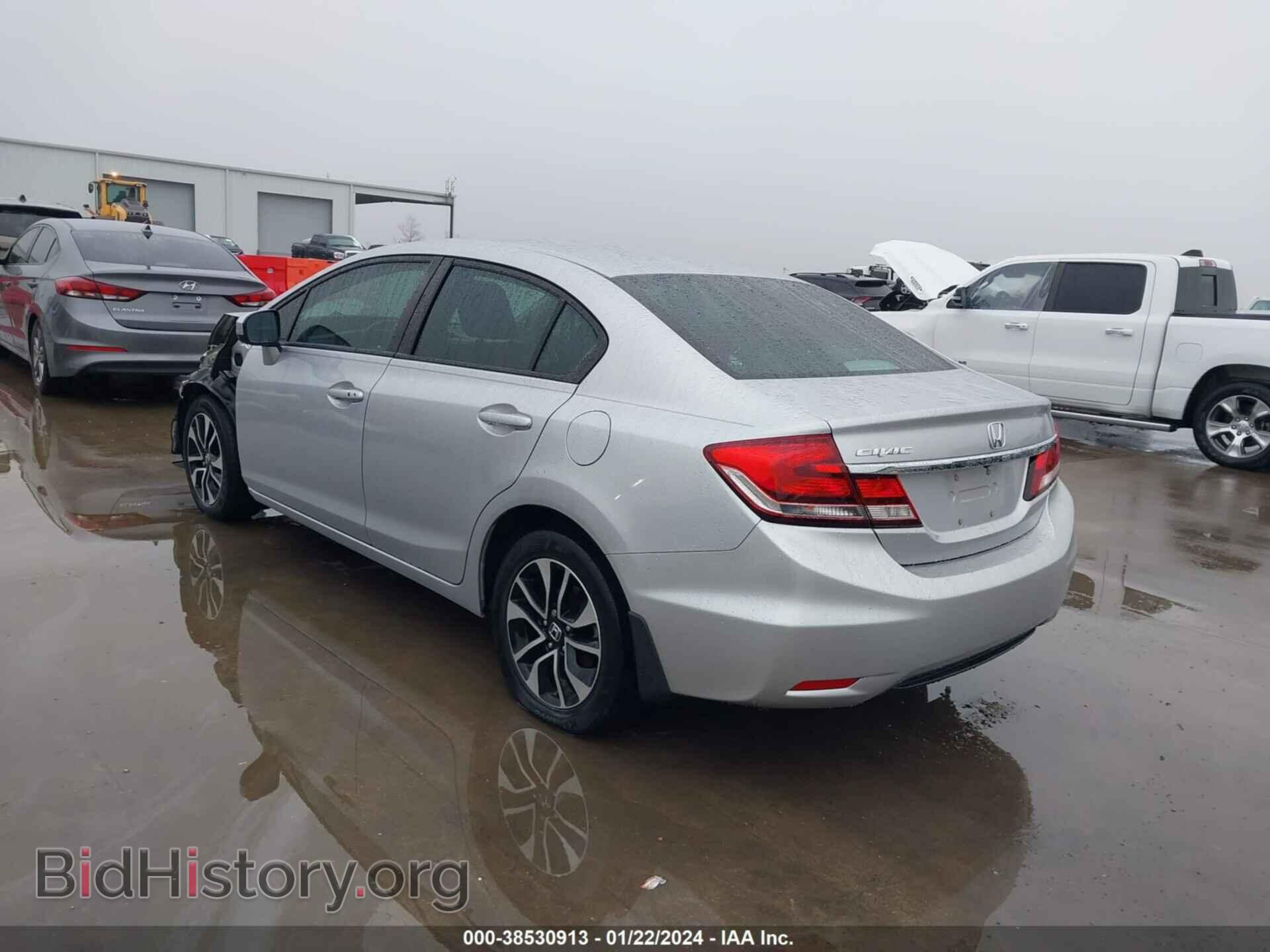 2015 HONDA CIVIC - VIN: 19XFB2F84FE062675 - Фото 3