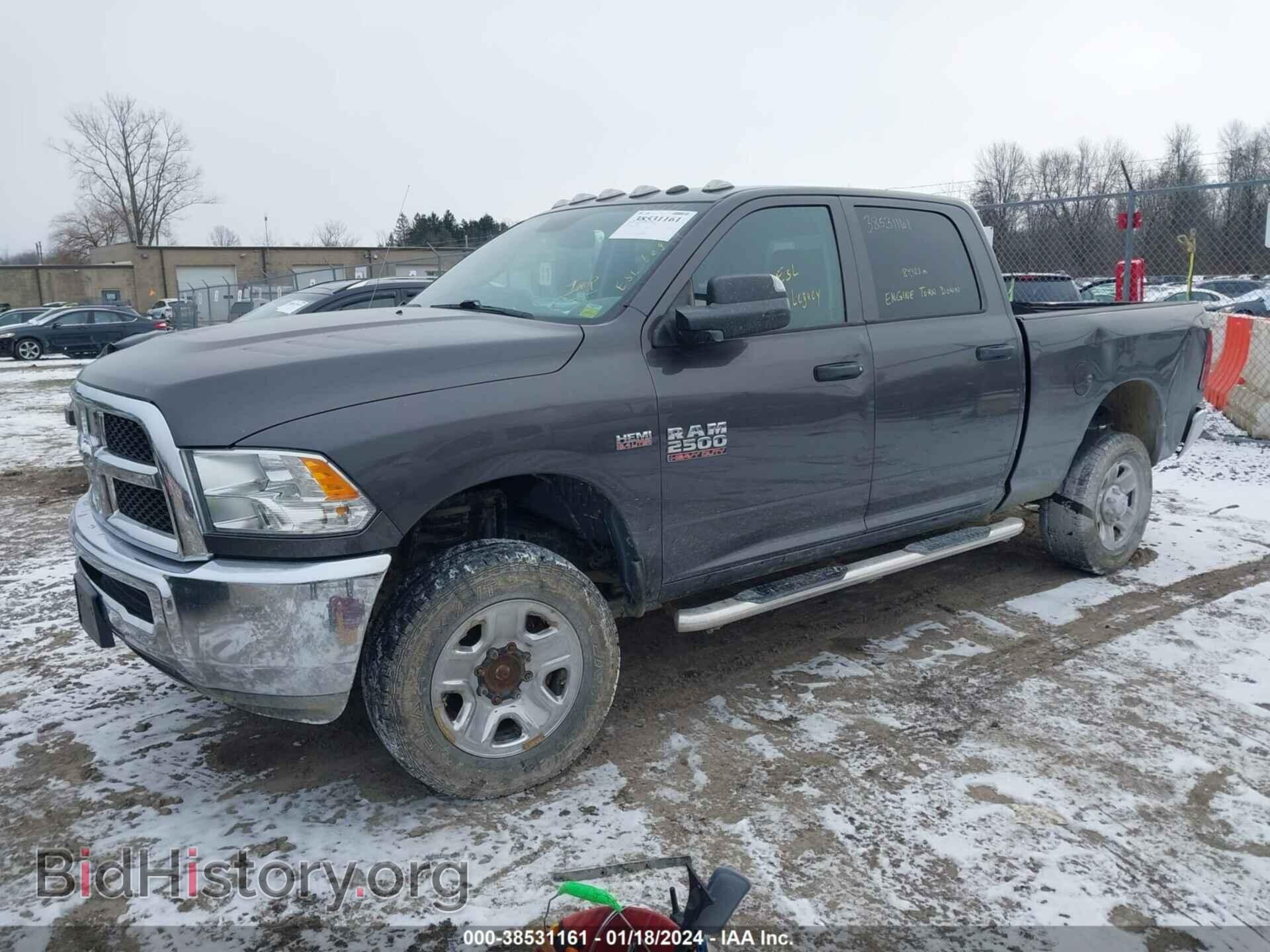 2018 RAM 2500 - VIN: 3C6UR5CJ6JG356627 - Фото 2