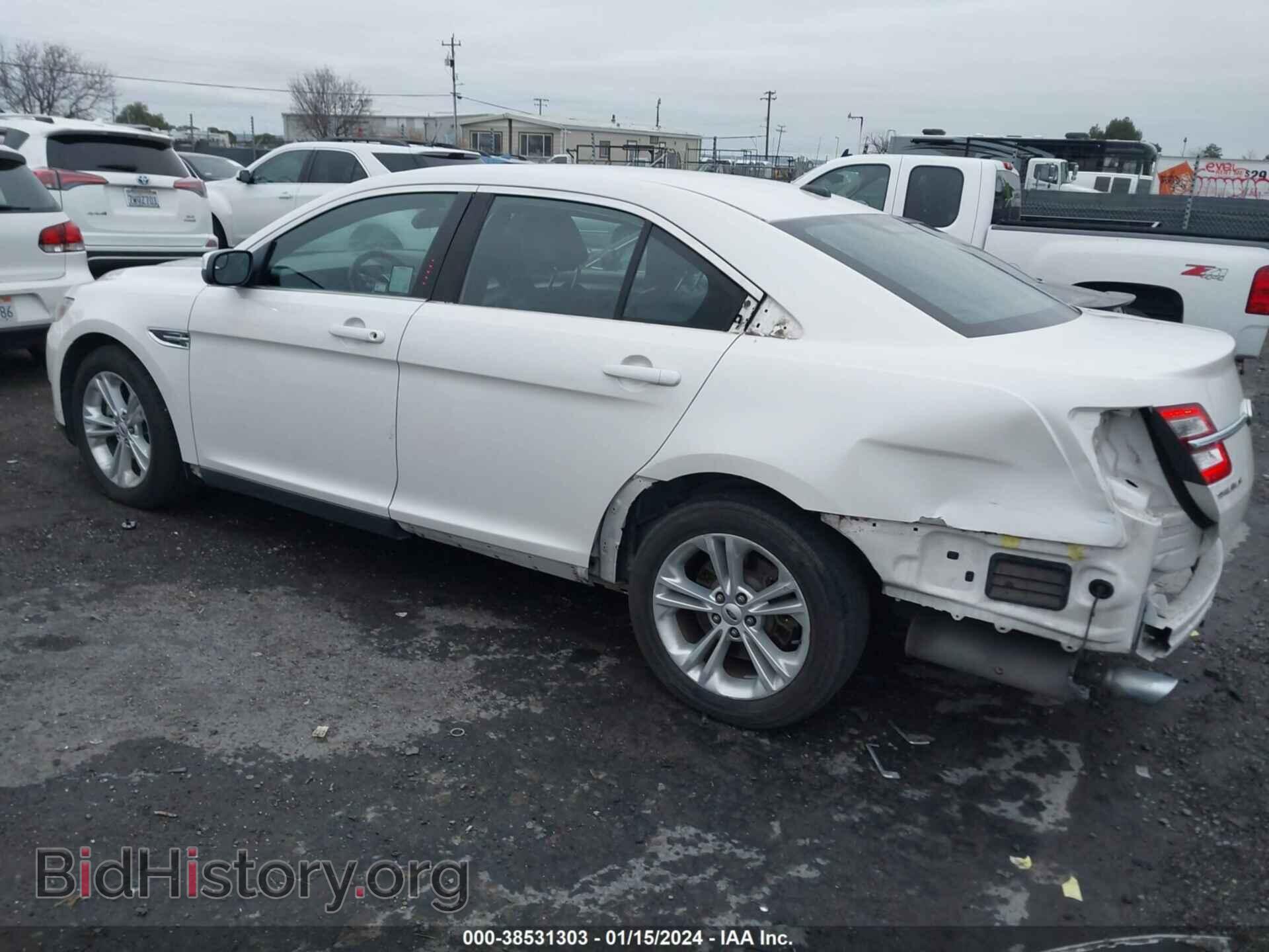 2013 FORD TAURUS - VIN: 1FAHP2E83DG110617 - Фото 3