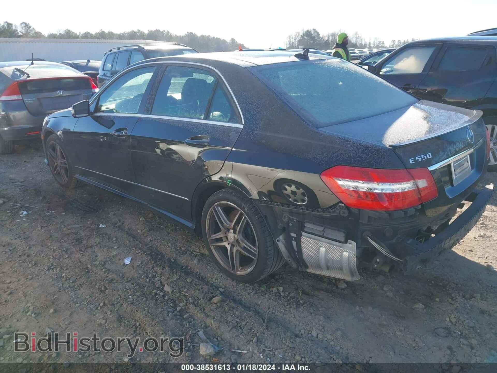 2011 MERCEDES-BENZ E 550 - VIN: WDDHF7CB0BA274972 - Фото 3