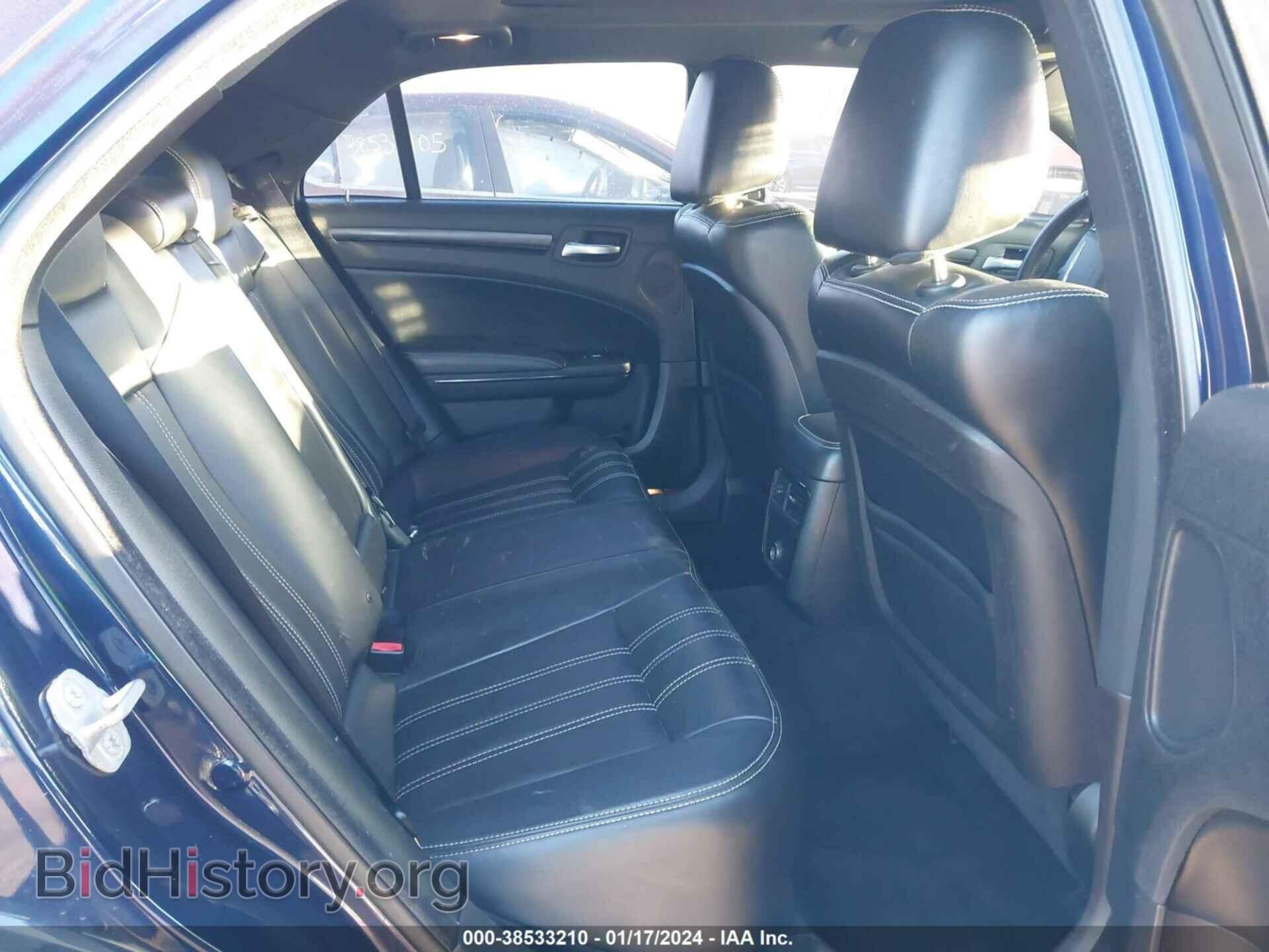 2014 CHRYSLER 300 - VIN: 2C3CCAGG6EH222479 - Фото 8