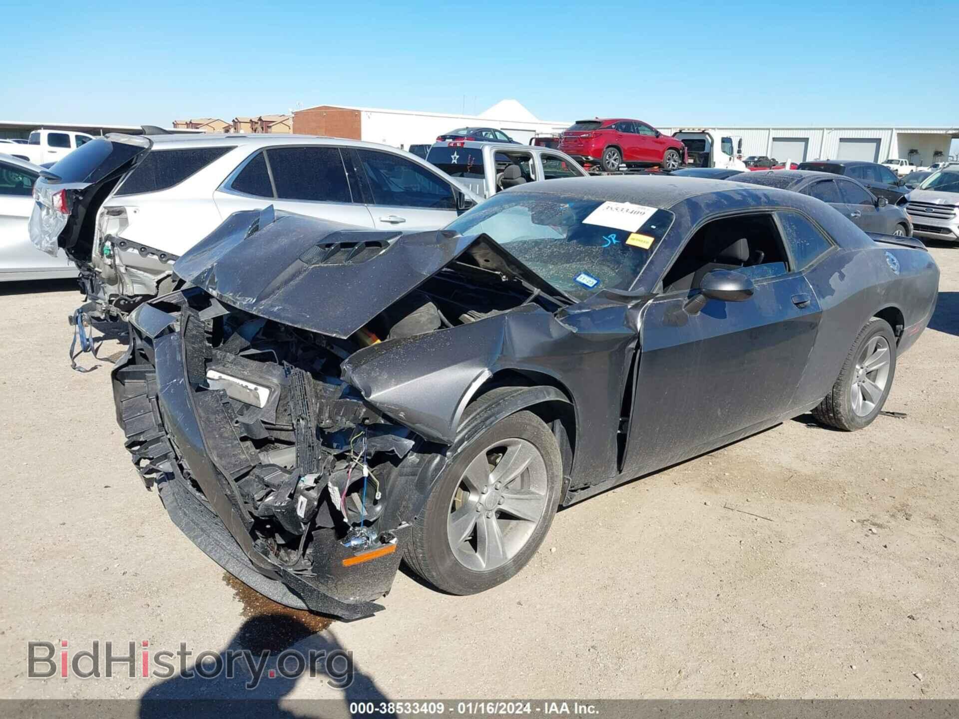 2019 DODGE CHALLENGER - VIN: 2C3CDZAG1KH744338 - Photo 2