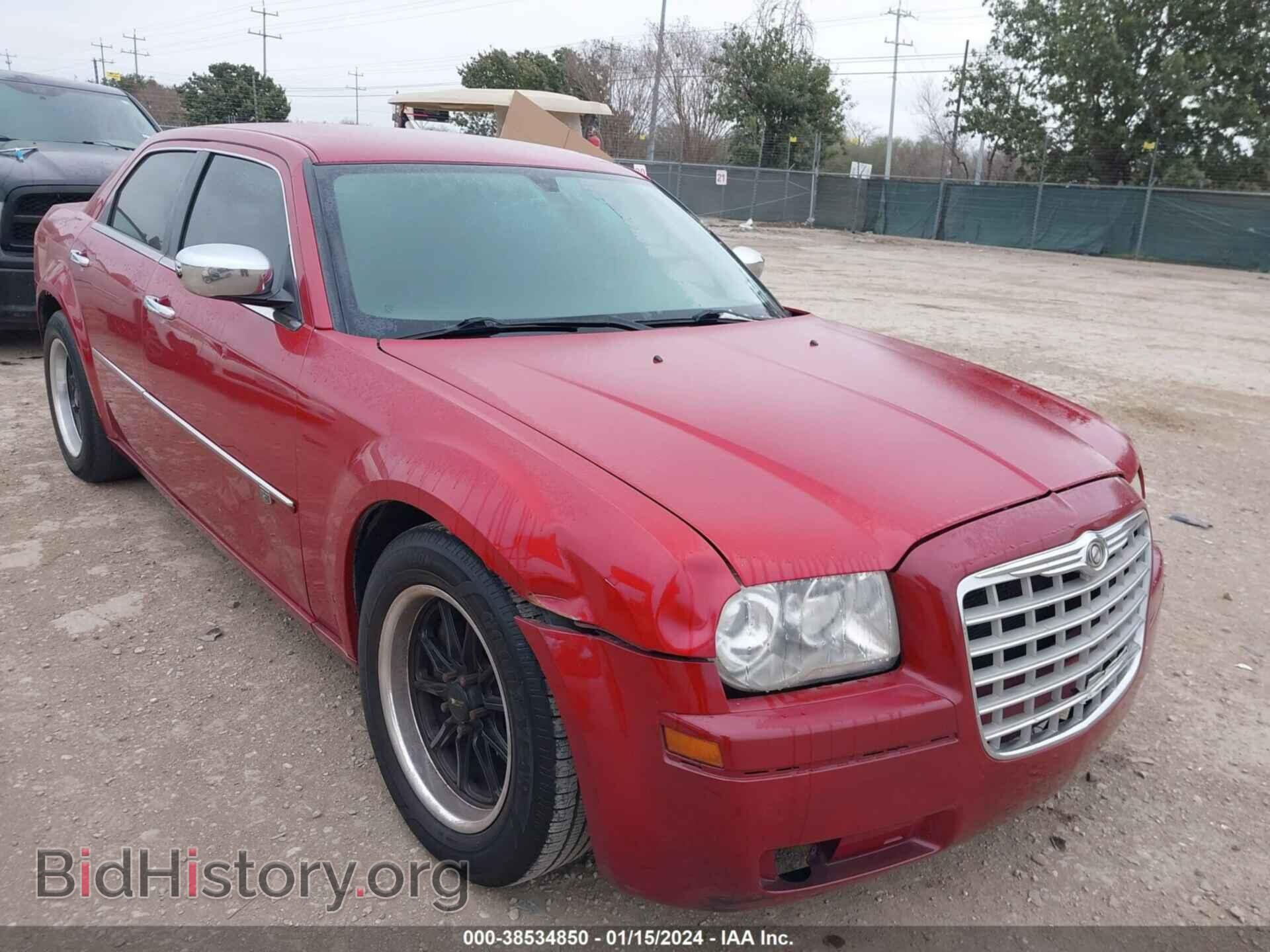 Фотография 2C3CA6CT2AH114991 - CHRYSLER 300C 2010