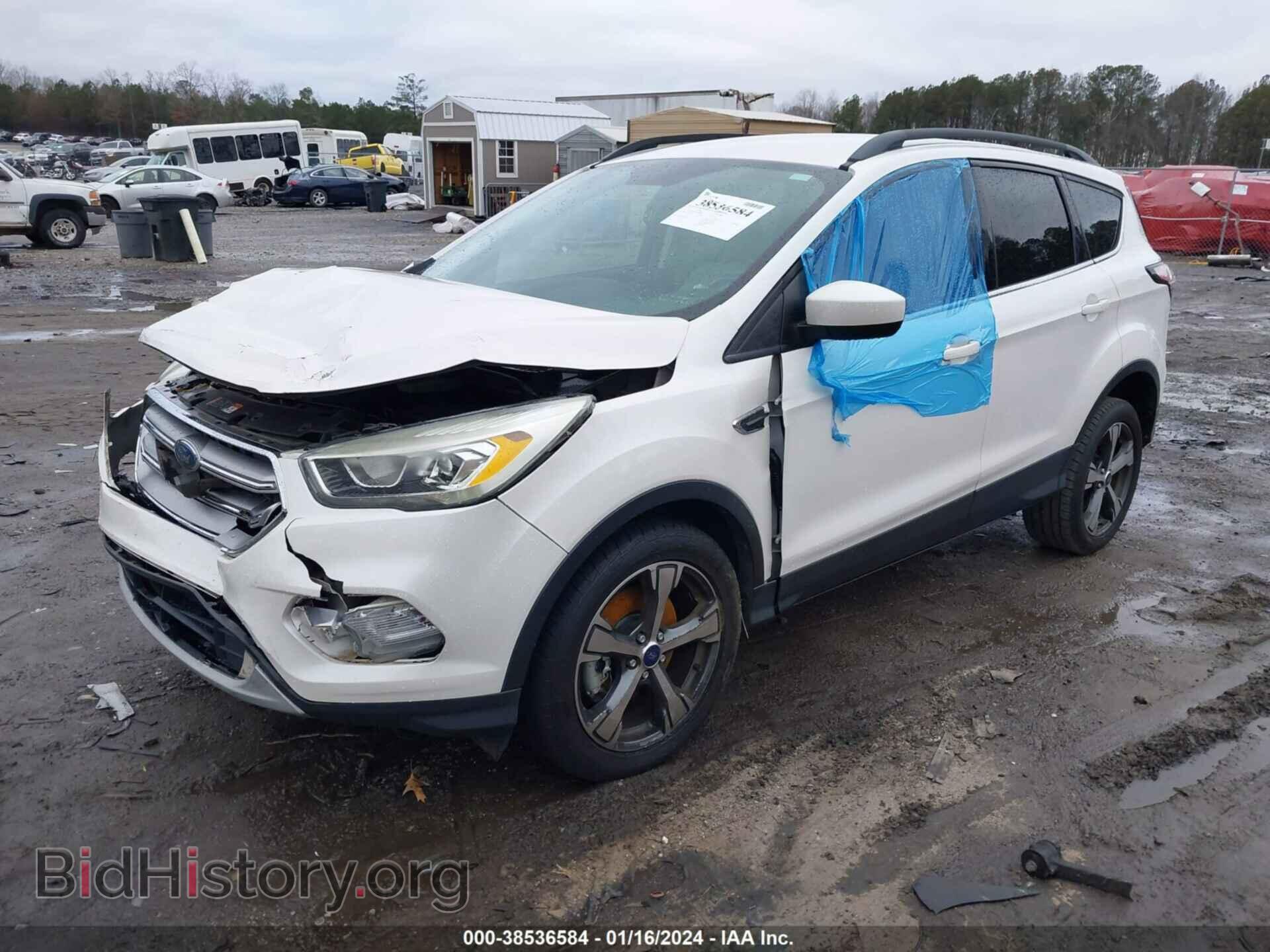 2017 FORD ESCAPE - VIN: 1FMCU0G92HUB85688 - Фото 2