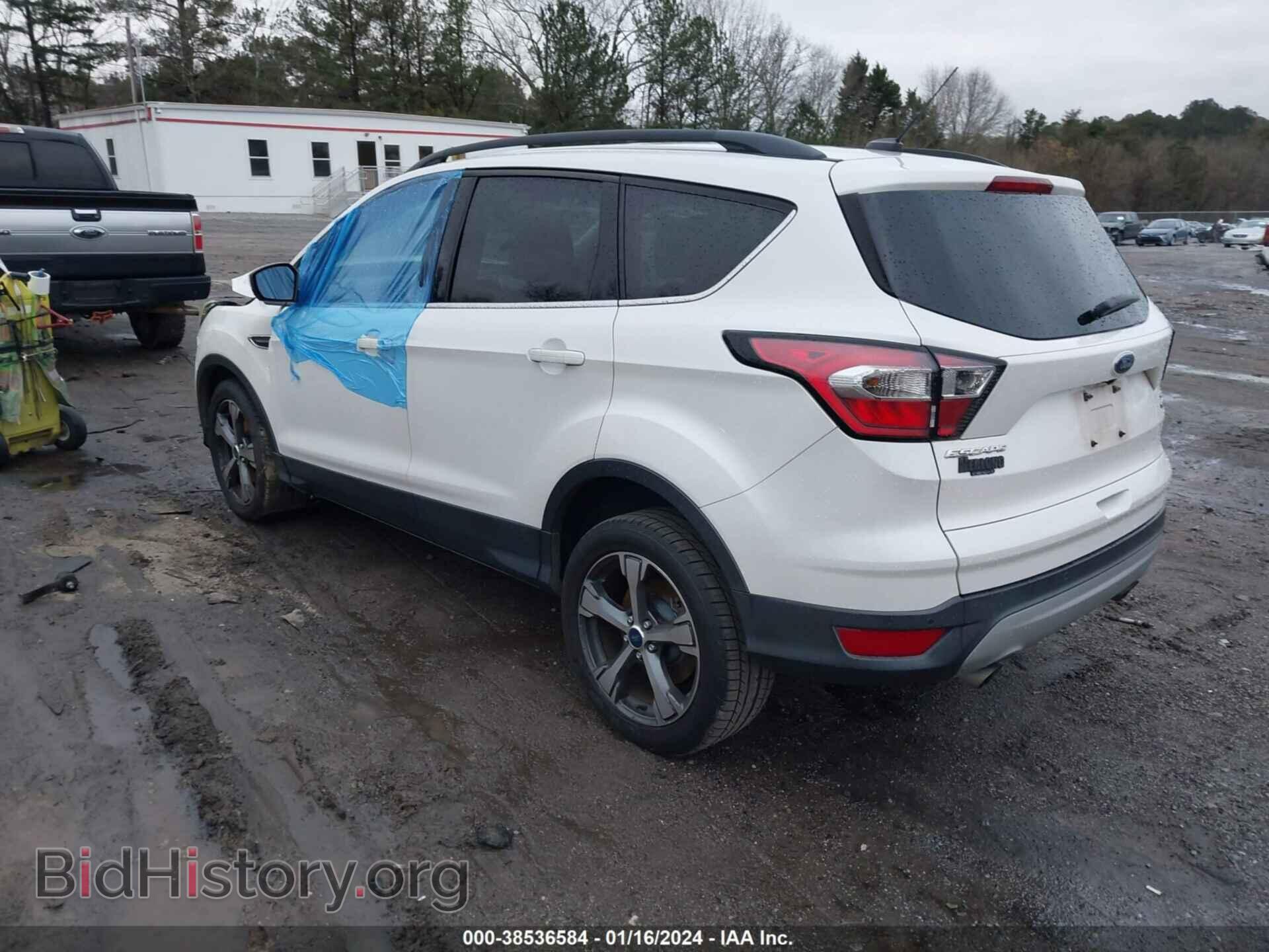 2017 FORD ESCAPE - VIN: 1FMCU0G92HUB85688 - Фото 3