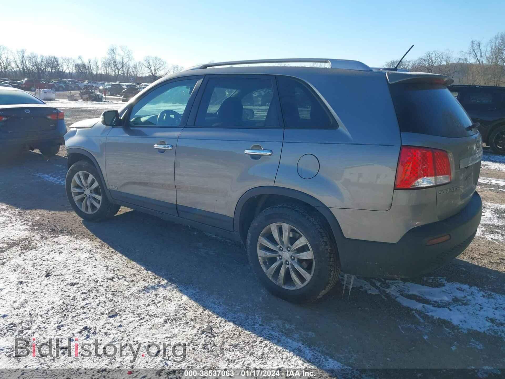 2011 KIA SORENTO - VIN: 5XYKUDA15BG118957 - Фото 3
