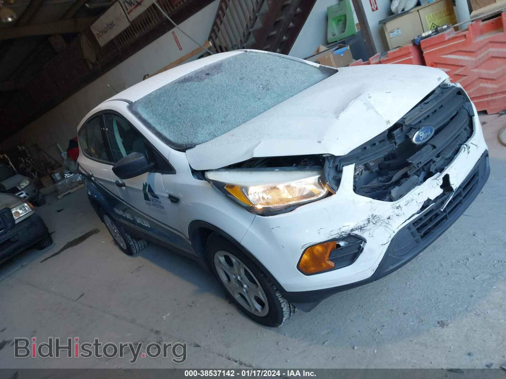 Фотография 1FMCU0F79HUB82612 - FORD ESCAPE 2017