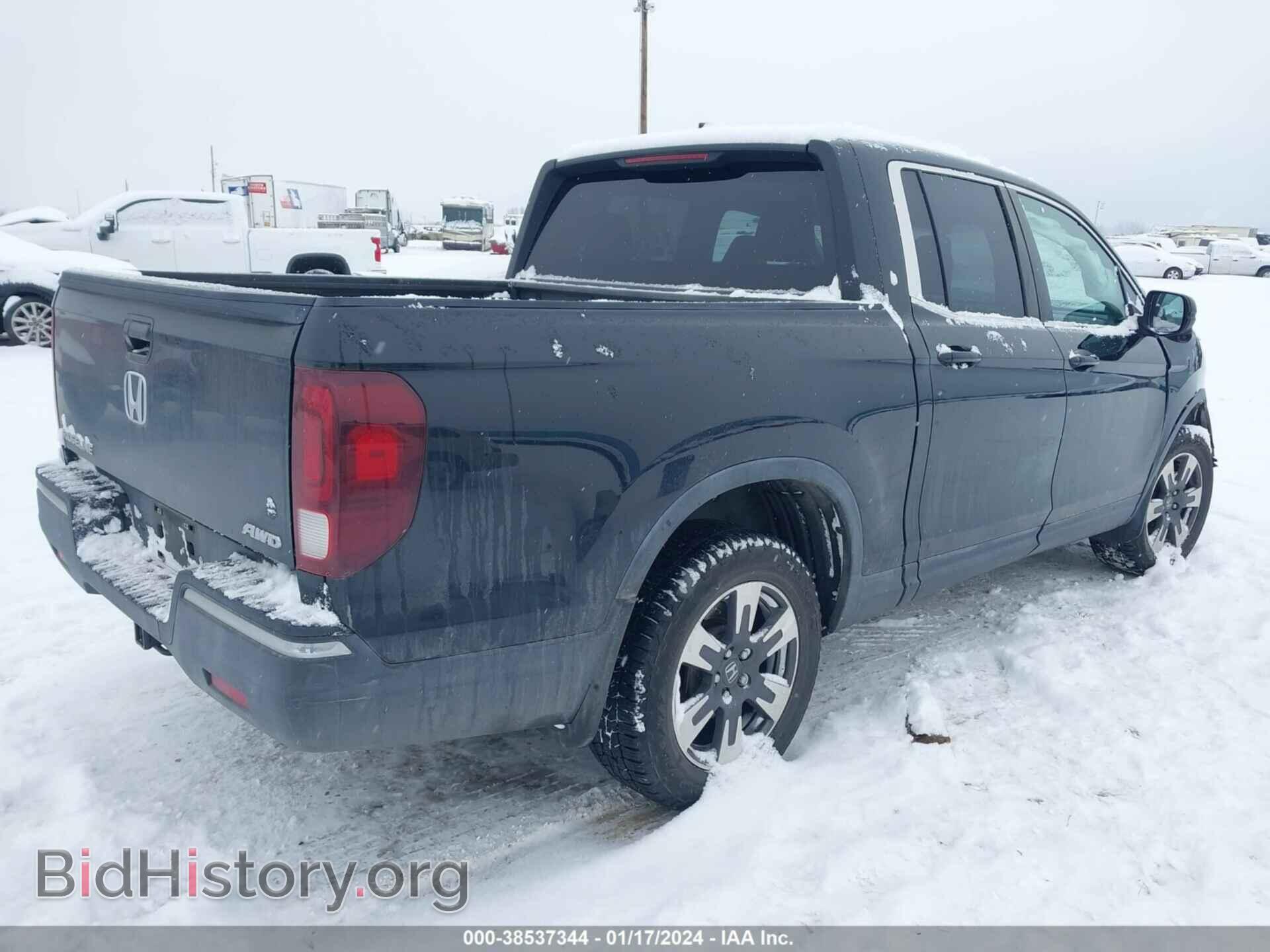 2018 HONDA RIDGELINE - VIN: 5FPYK3F63JB007142 - Фото 4