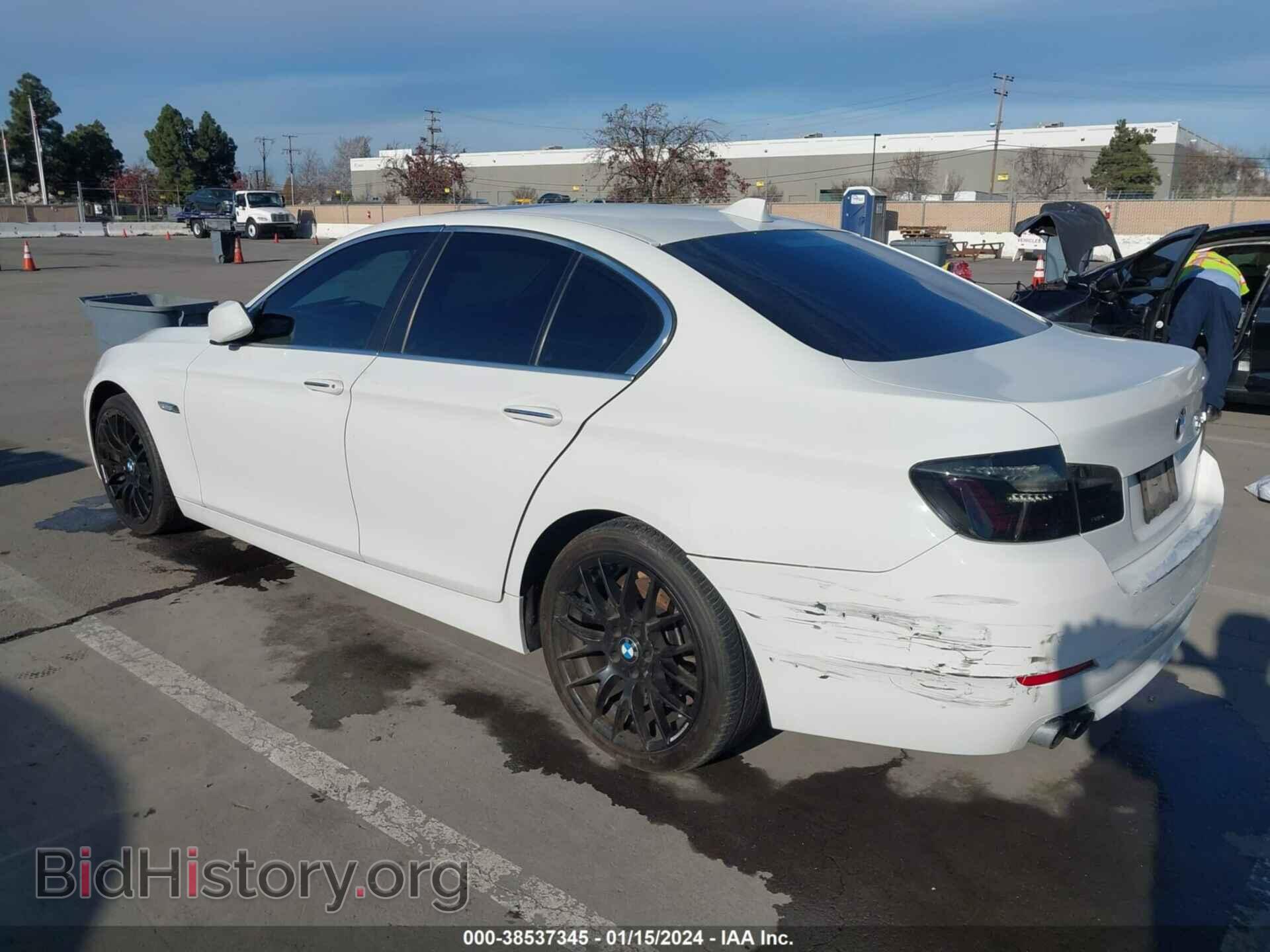 2013 BMW 528I - VIN: WBAXG5C52DD231735 - Фото 3