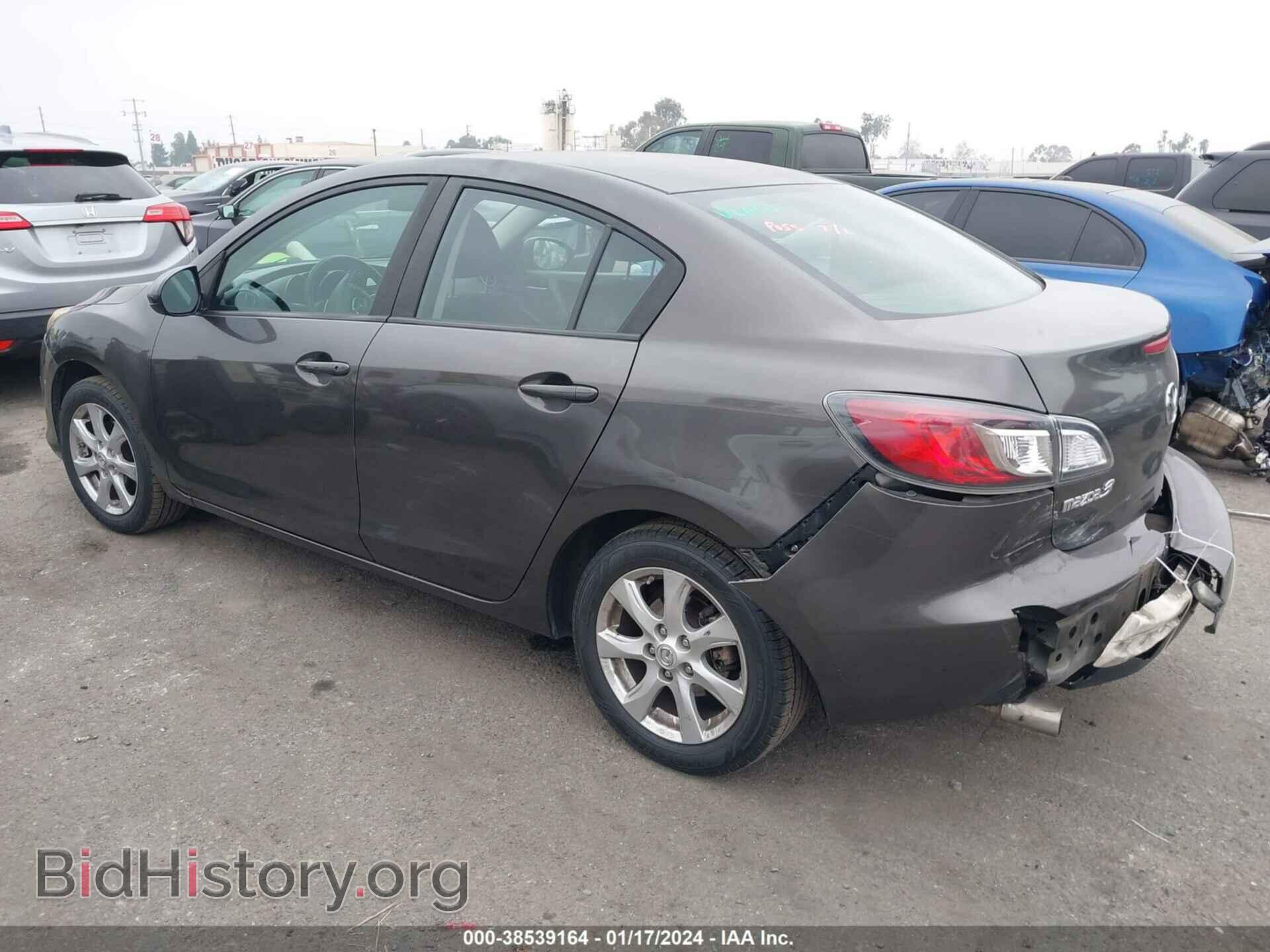 2010 MAZDA MAZDA3 - VIN: JM1BL1SG8A1165743 - Фото 3