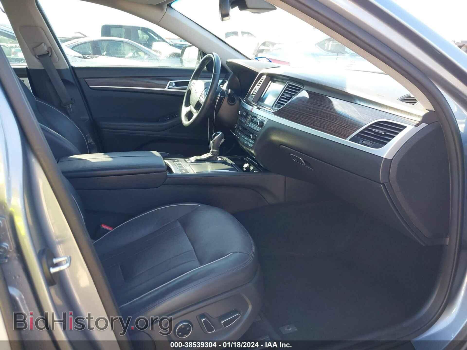 2015 HYUNDAI GENESIS - VIN: KMHGN4JE3FU016577 - Фото 5