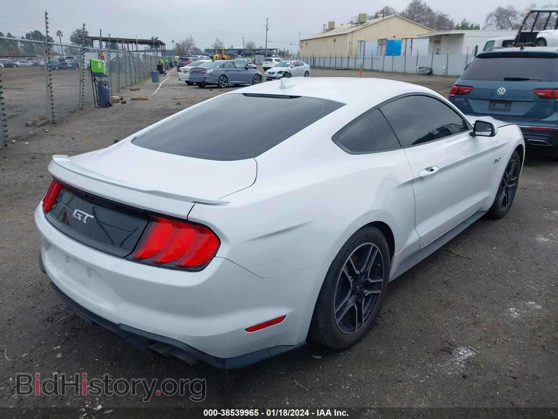 2020 FORD MUSTANG - VIN: 1FA6P8CF7L5186329 - Фото 4