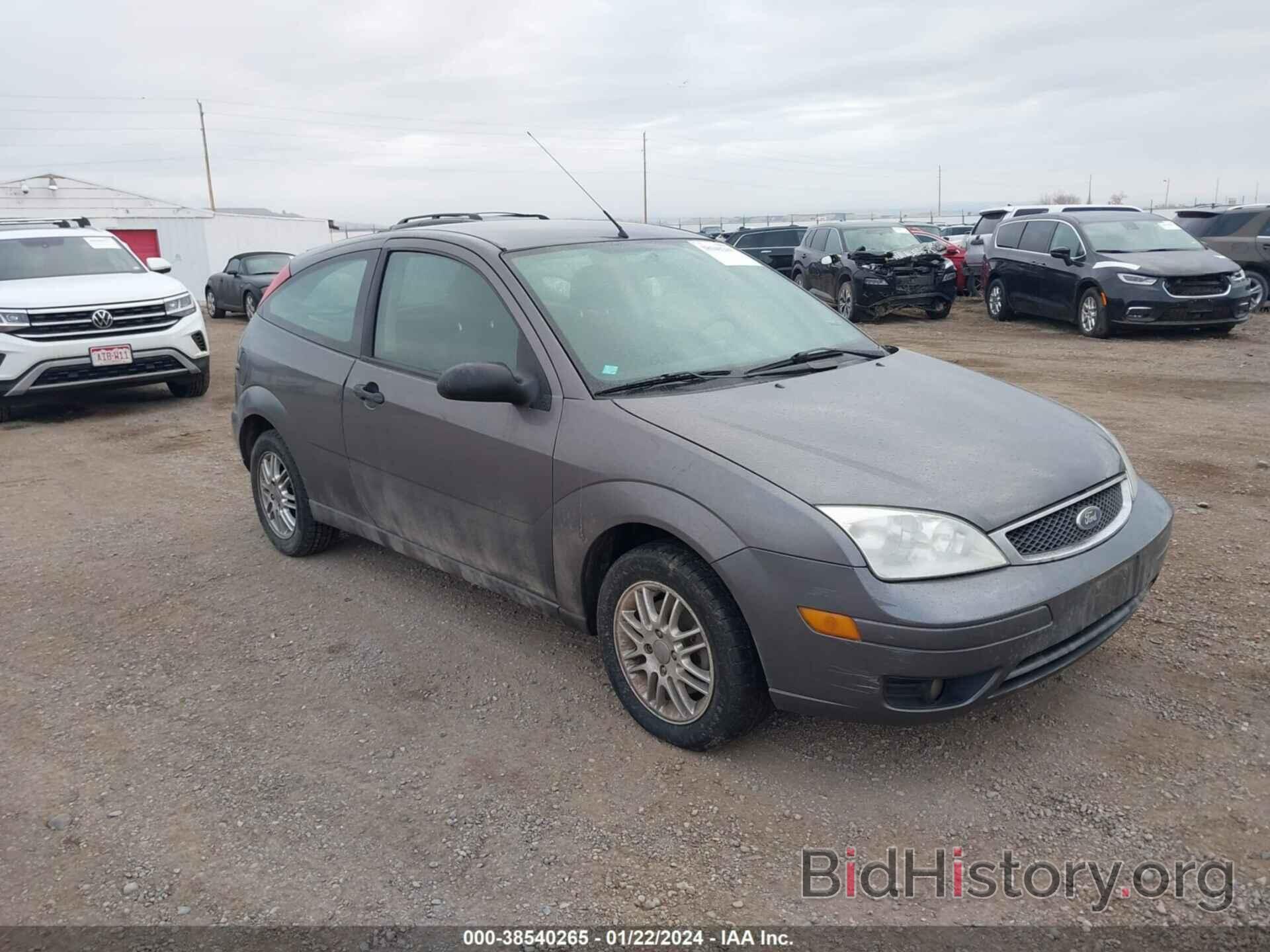 Photo 1FAFP31N67W190238 - FORD FOCUS 2007