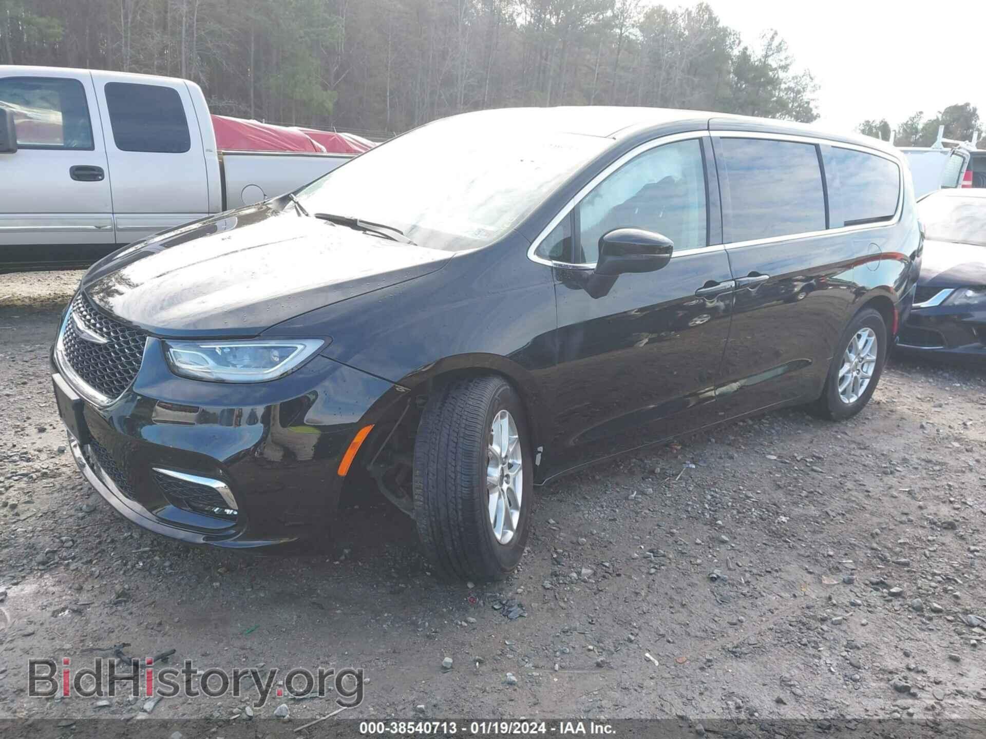 2023 CHRYSLER PACIFICA - VIN: 2C4RC1BG5PR527112 - Фото 2