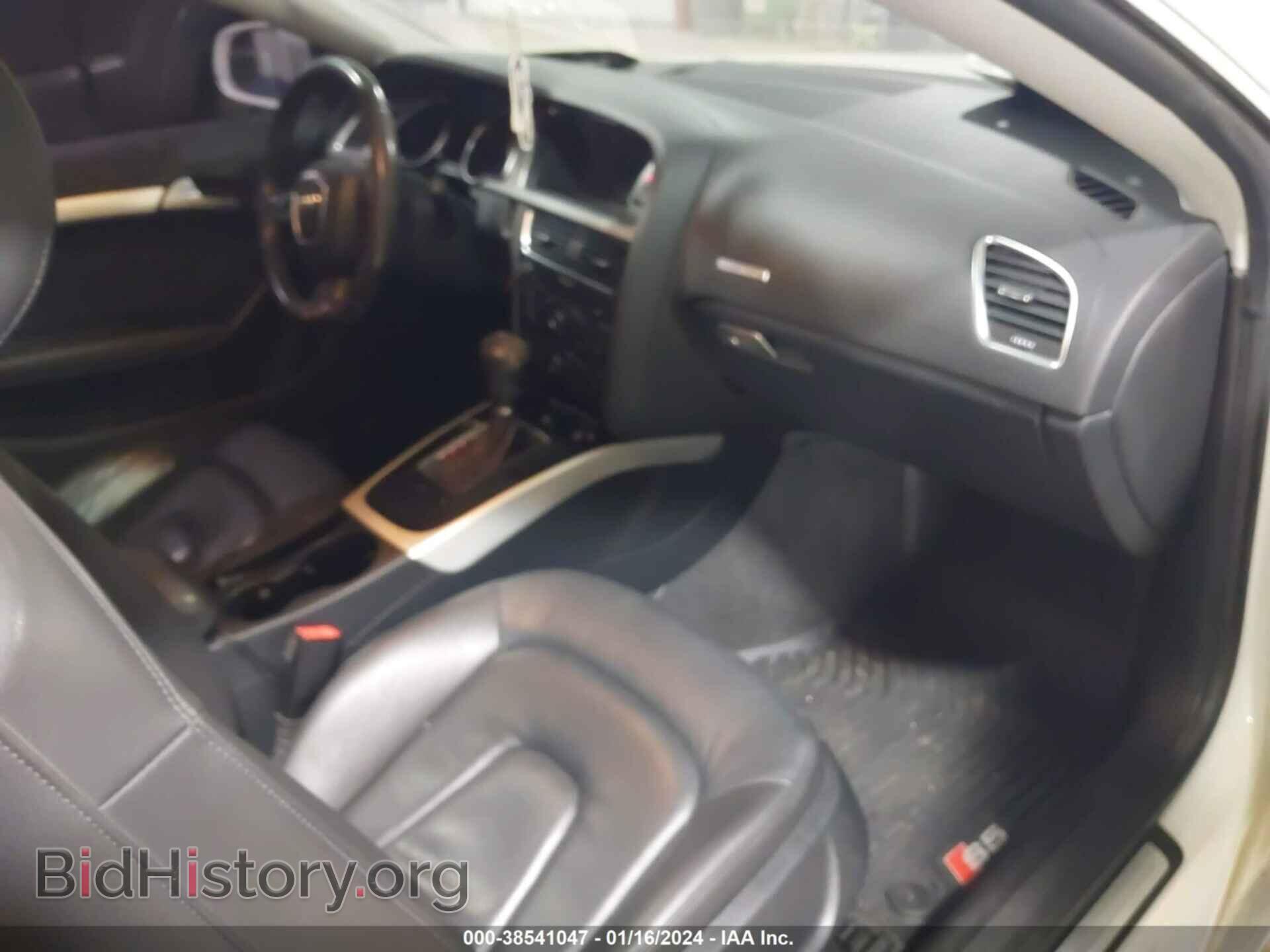 2011 AUDI A5 - VIN: WAUCFAFR1BA061472 - Фото 5