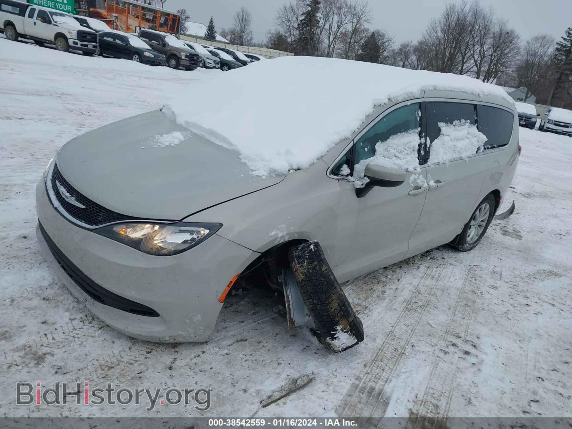 2017 CHRYSLER PACIFICA - VIN: 2C4RC1DG3HR676276 - Photo 2