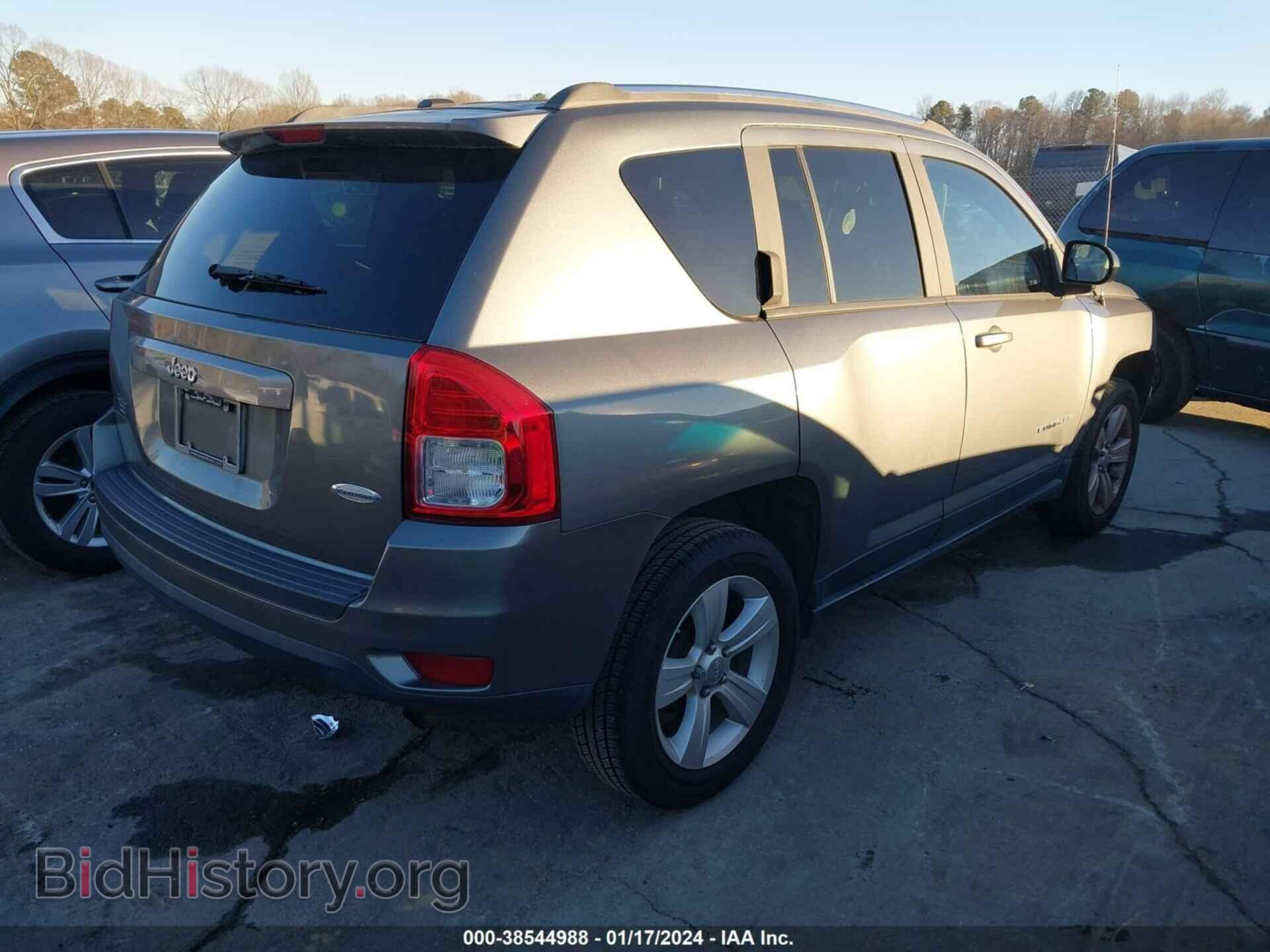 2012 JEEP COMPASS - VIN: 1C4NJCEA1CD677125 - Photo 4