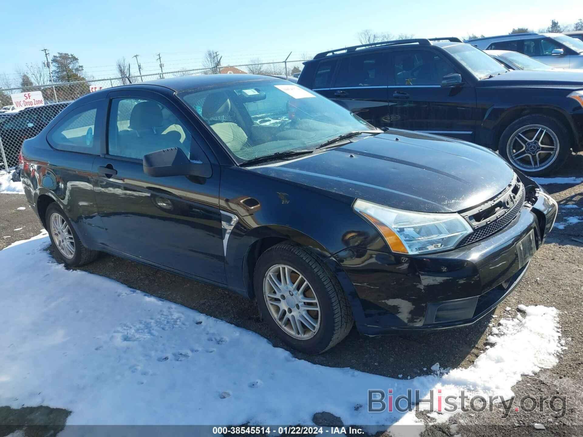 Photo 1FAHP33N58W137912 - FORD FOCUS 2008