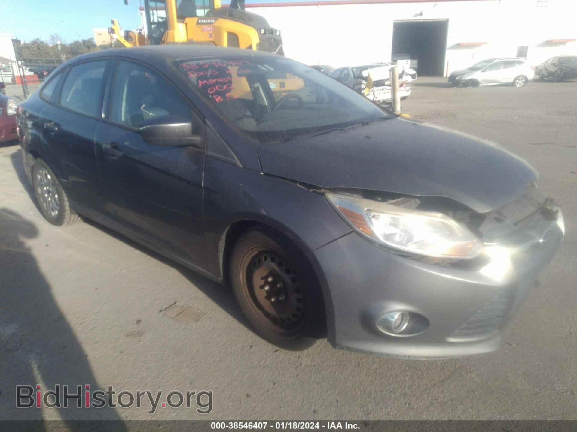 Фотография 1FAHP3F28CL257814 - FORD FOCUS 2012
