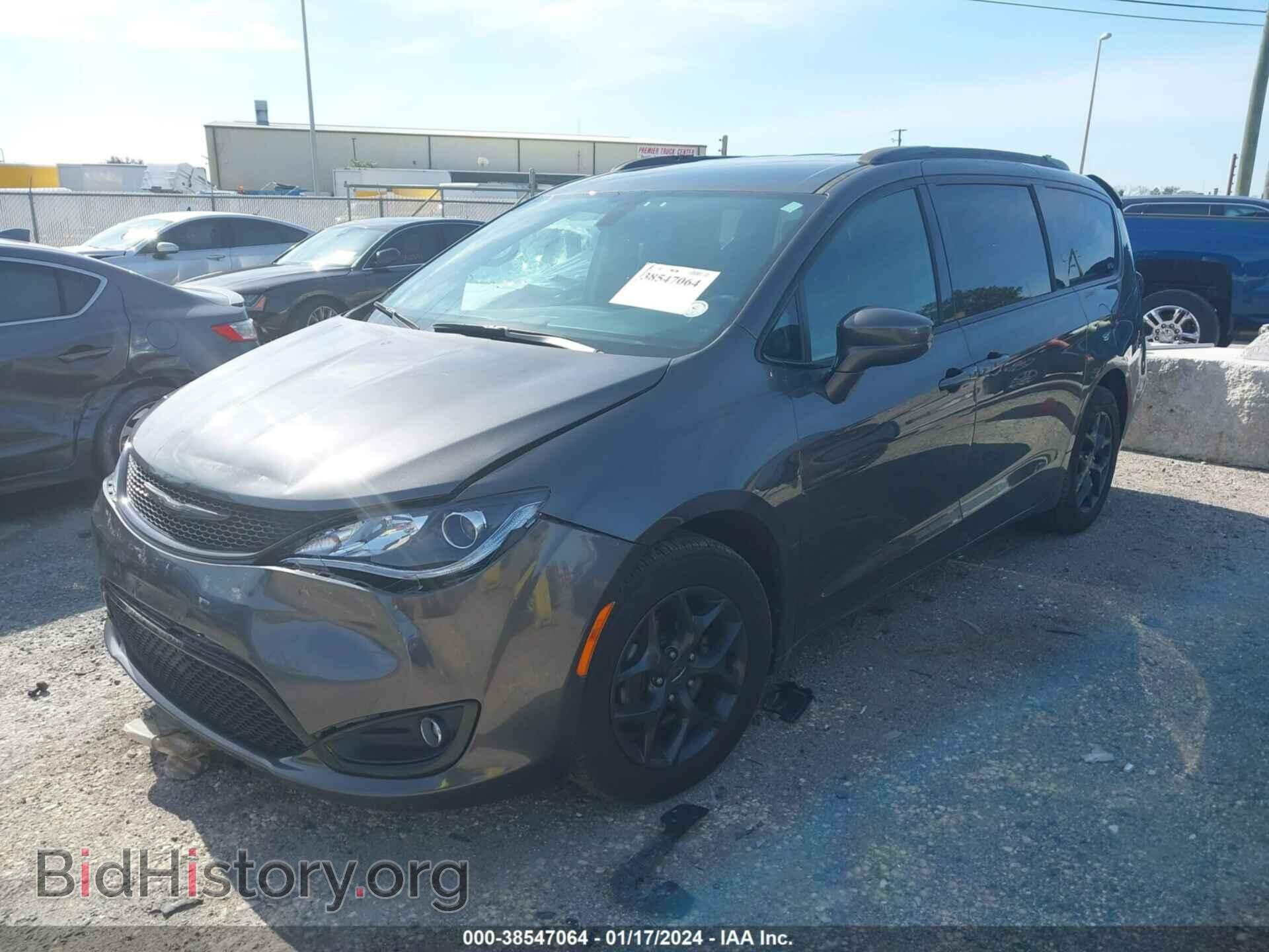 2018 CHRYSLER PACIFICA - VIN: 2C4RC1BG7JR227580 - Фото 2
