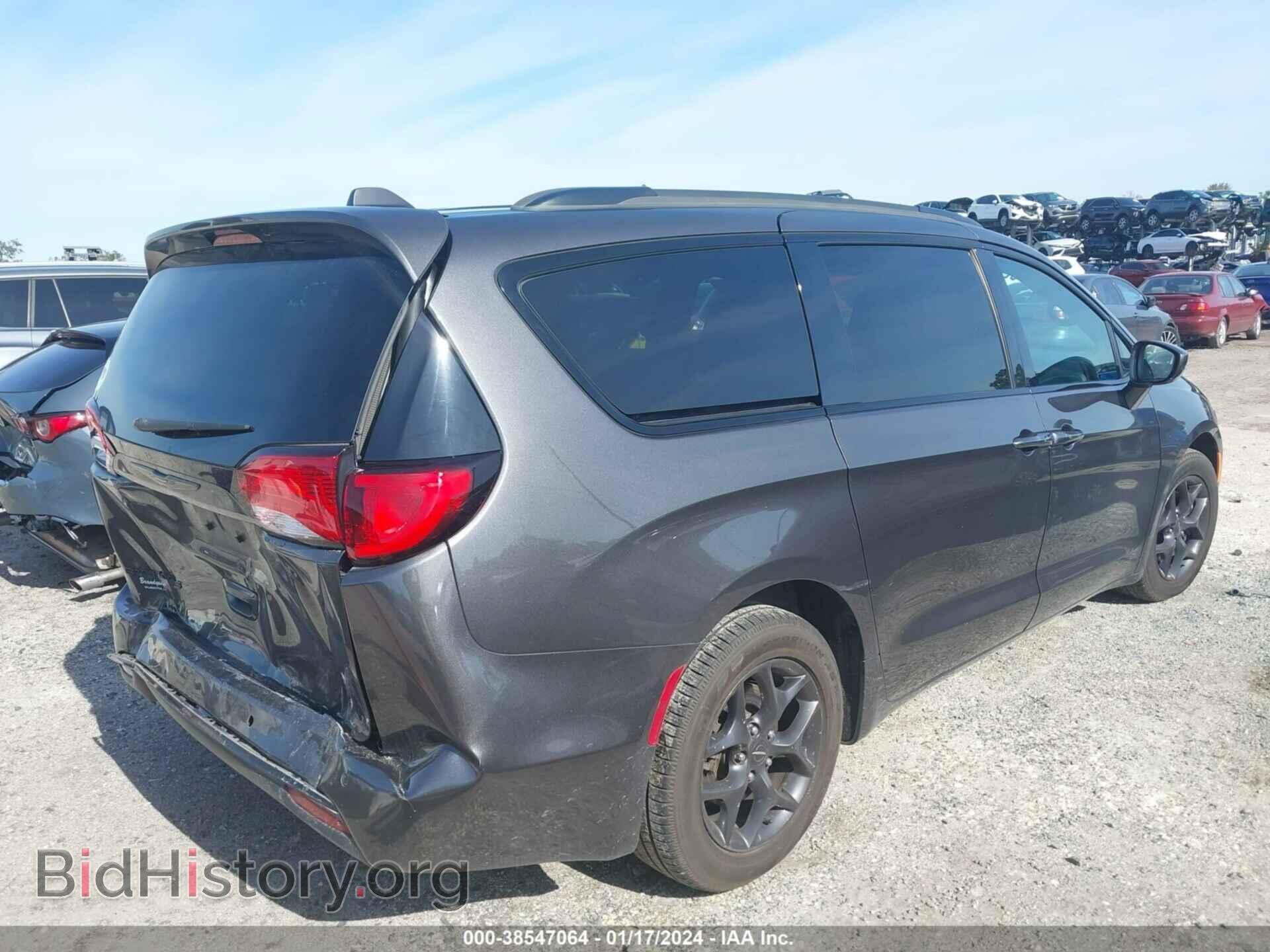 2018 CHRYSLER PACIFICA - VIN: 2C4RC1BG7JR227580 - Фото 4