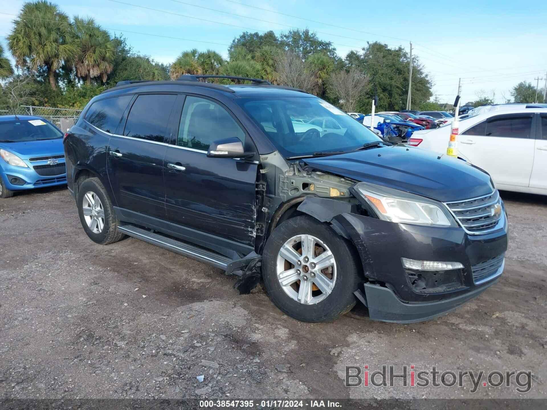 Фотография 1GNKRHKD5EJ145704 - CHEVROLET TRAVERSE 2014