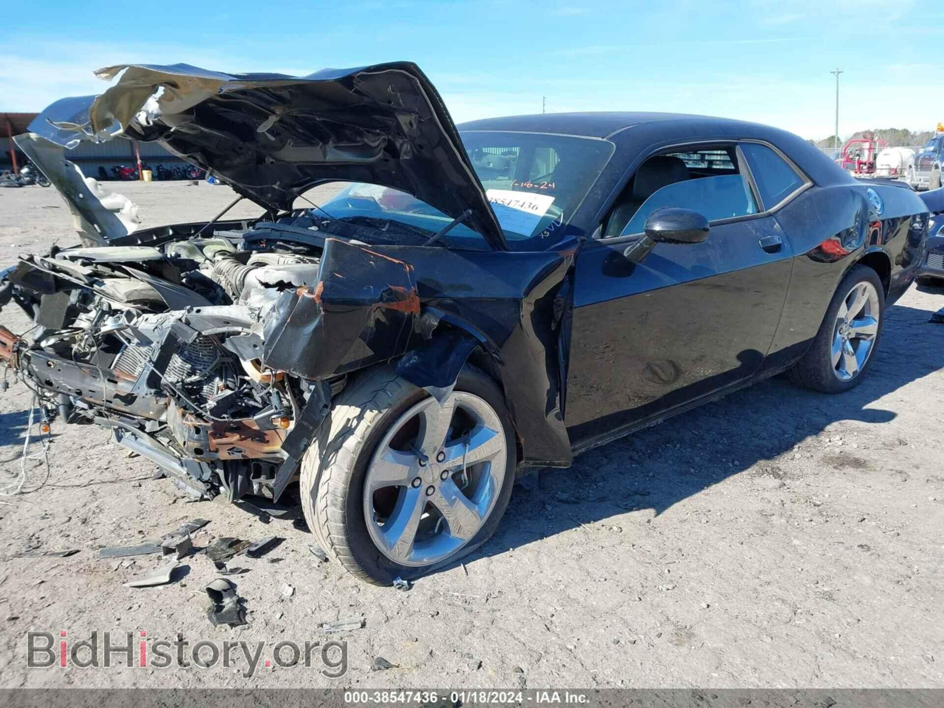 2012 DODGE CHALLENGER - VIN: 2C3CDYAG3CH189422 - Photo 2